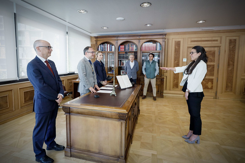 Acte de jurament de la secretària d'Estat d'Afers Financers Internacionals.