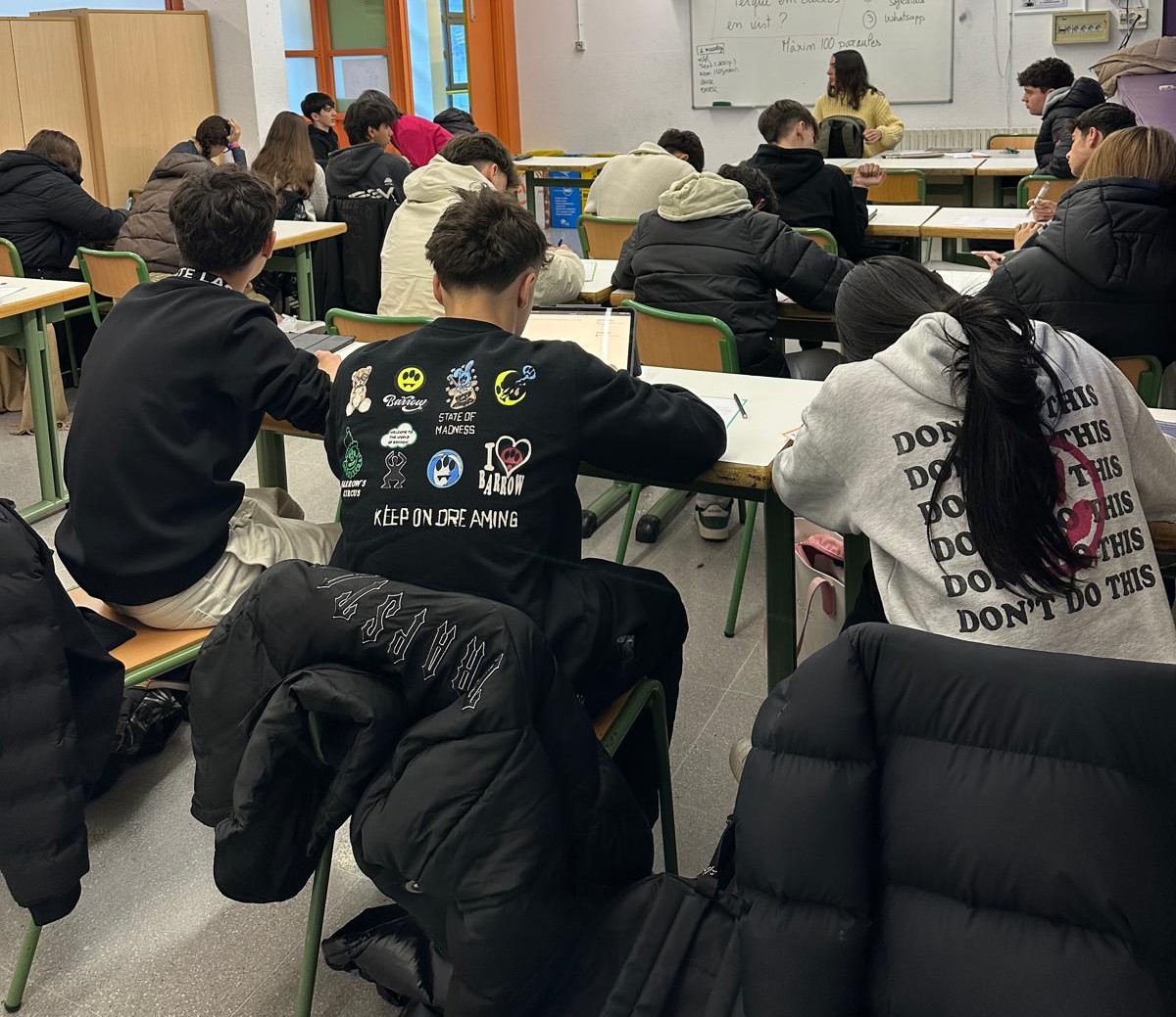 9a edició del concurs WhatsApp Relats - Escola andorrana de segona ensenyança de Santa Coloma