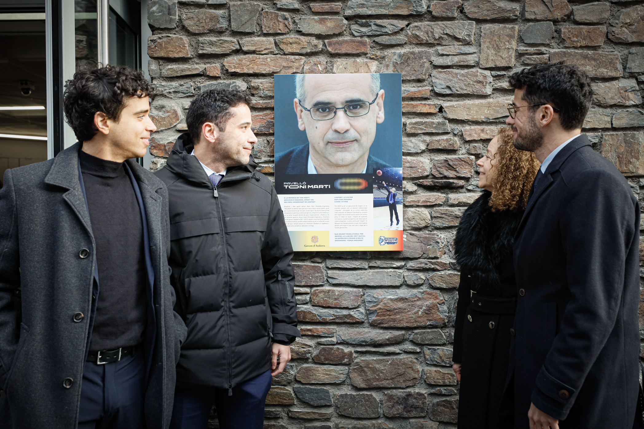 La família de l'excap de Govern Toni Martí a l'acte d'homenatge