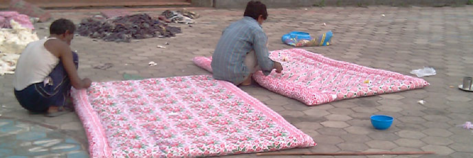 Llits nous per al Kailash Hostel, Nepal (Fundació Muntanyencs per l'Himàlaia)