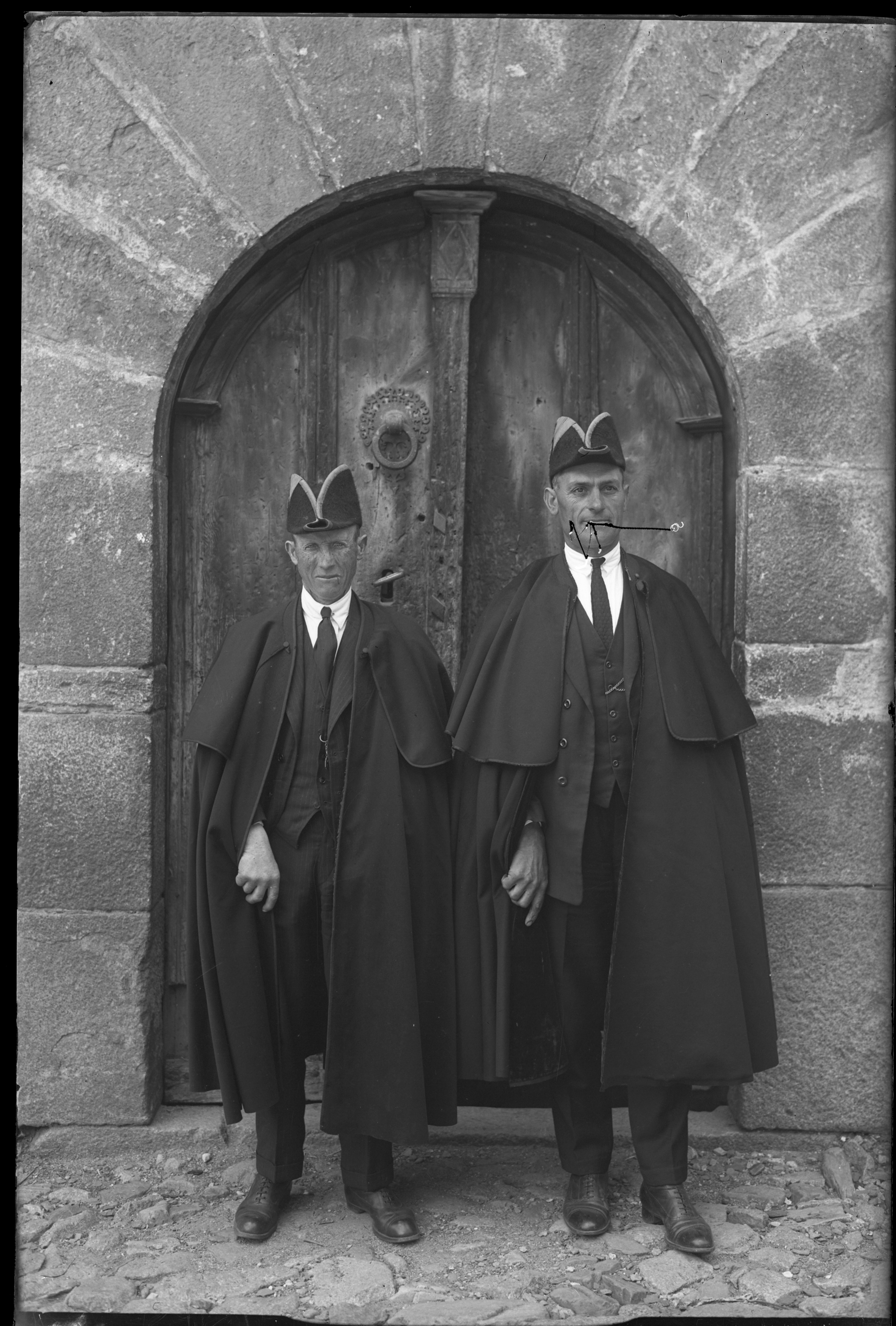 FGP-299: Retrat del síndic, Roc Pallarès, i el subsíndic, Agustí Coma