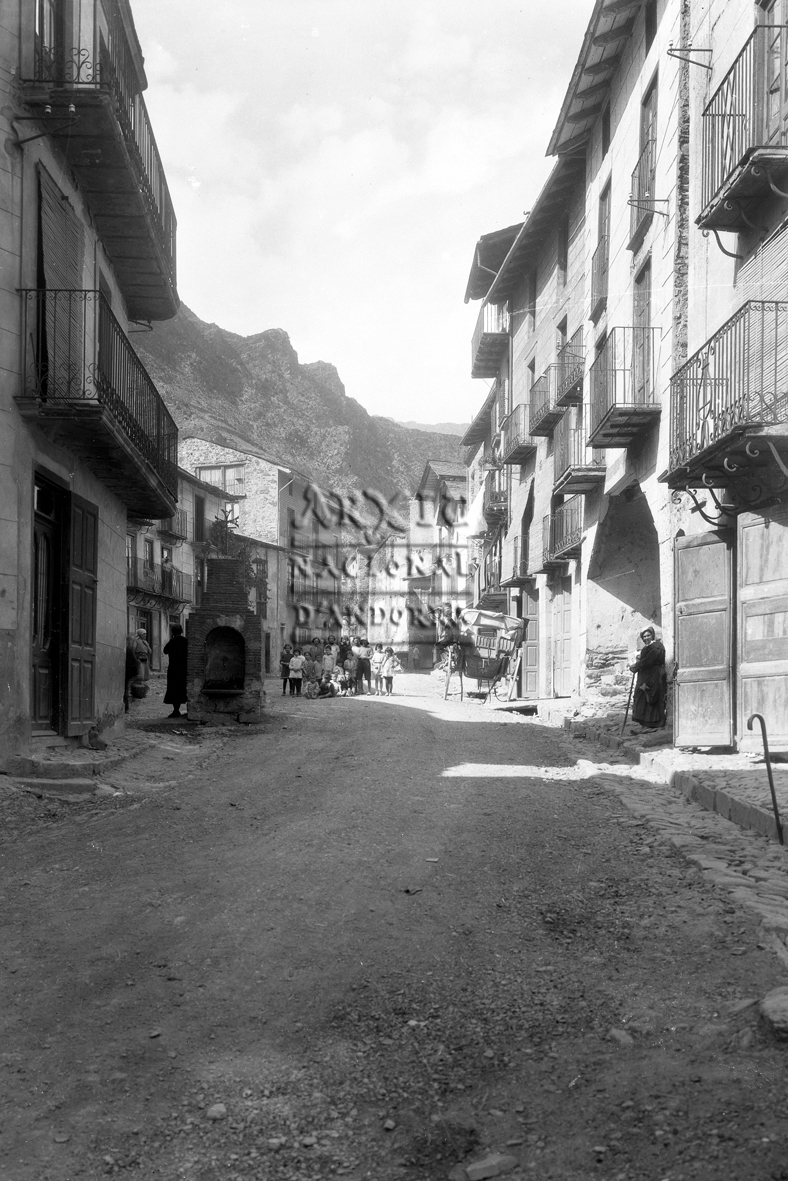 93-FBUI: Plaça Major de Sant Julià de Lòria
