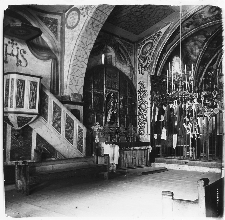 FSA-038: Interior del vell santuari de Nostra Senyora de Meritxell