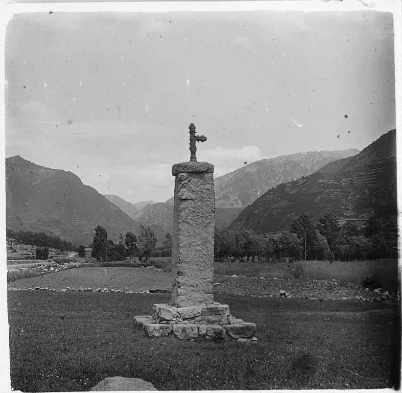 08-FSA: Creu de Santa Coloma