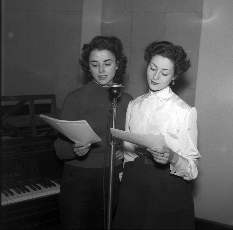 22_FAM_3196: Locutores de Ràdio Andorra