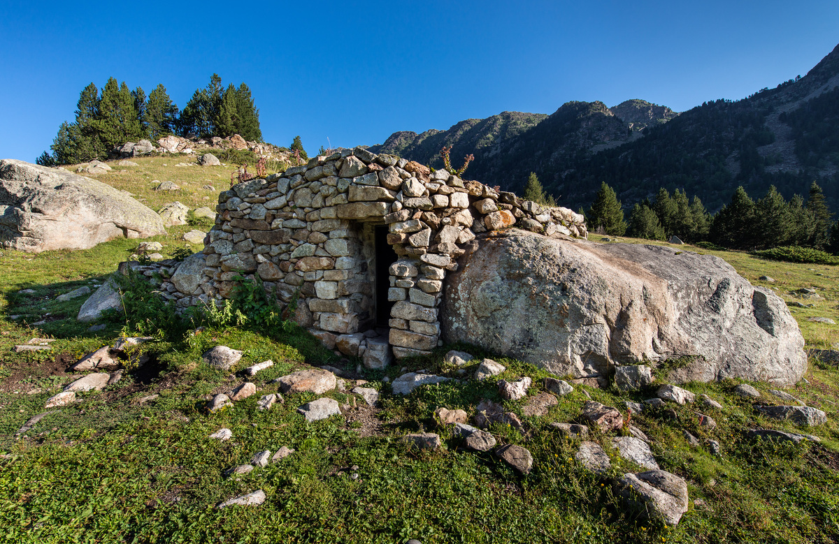 6.VMPC Estall Serrer cabana estiu