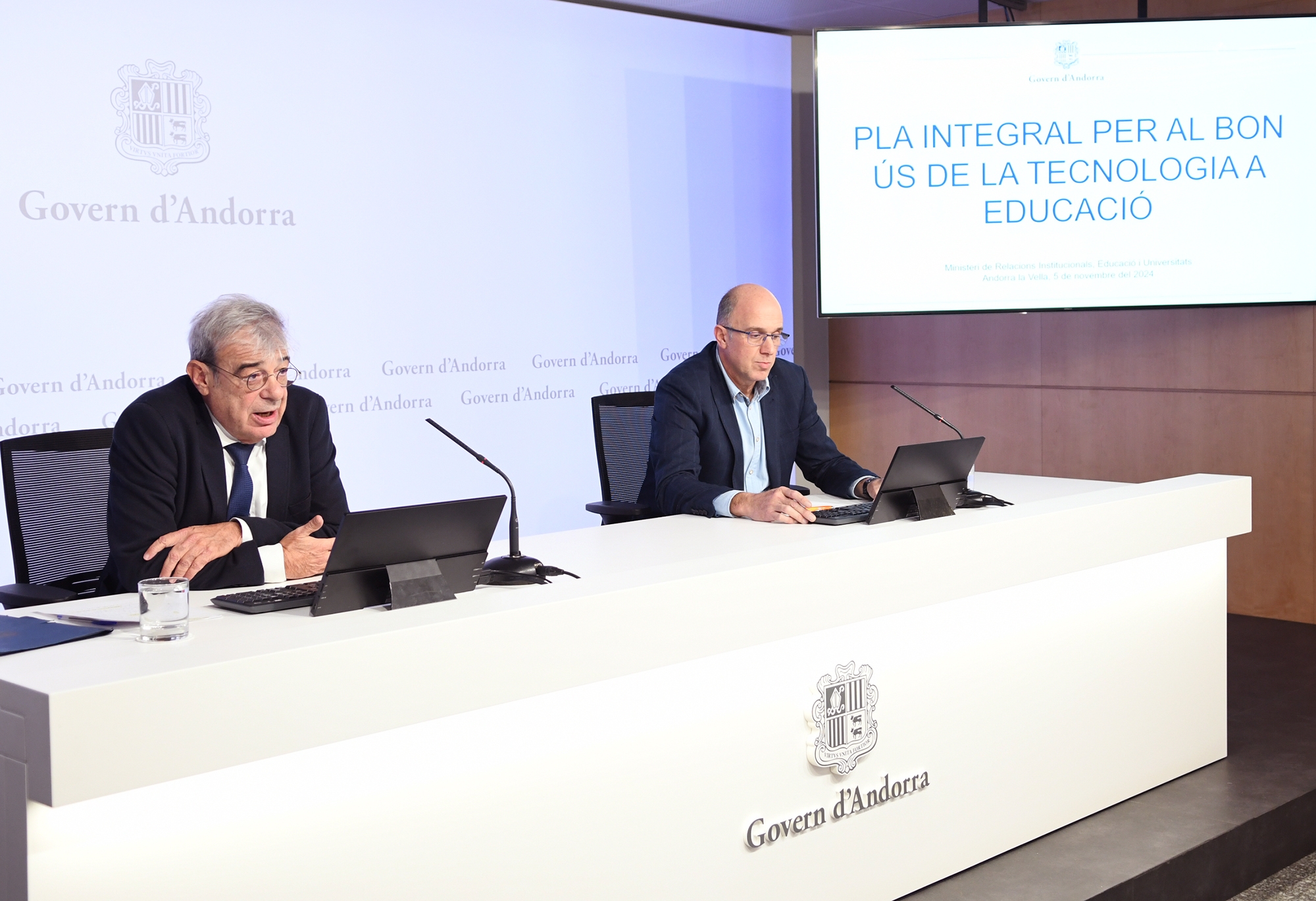 Pla Integral per al Bon Ús de la Tecnologia — Le plan national andorran pour la culture de l'IA et les équipements scolaires
