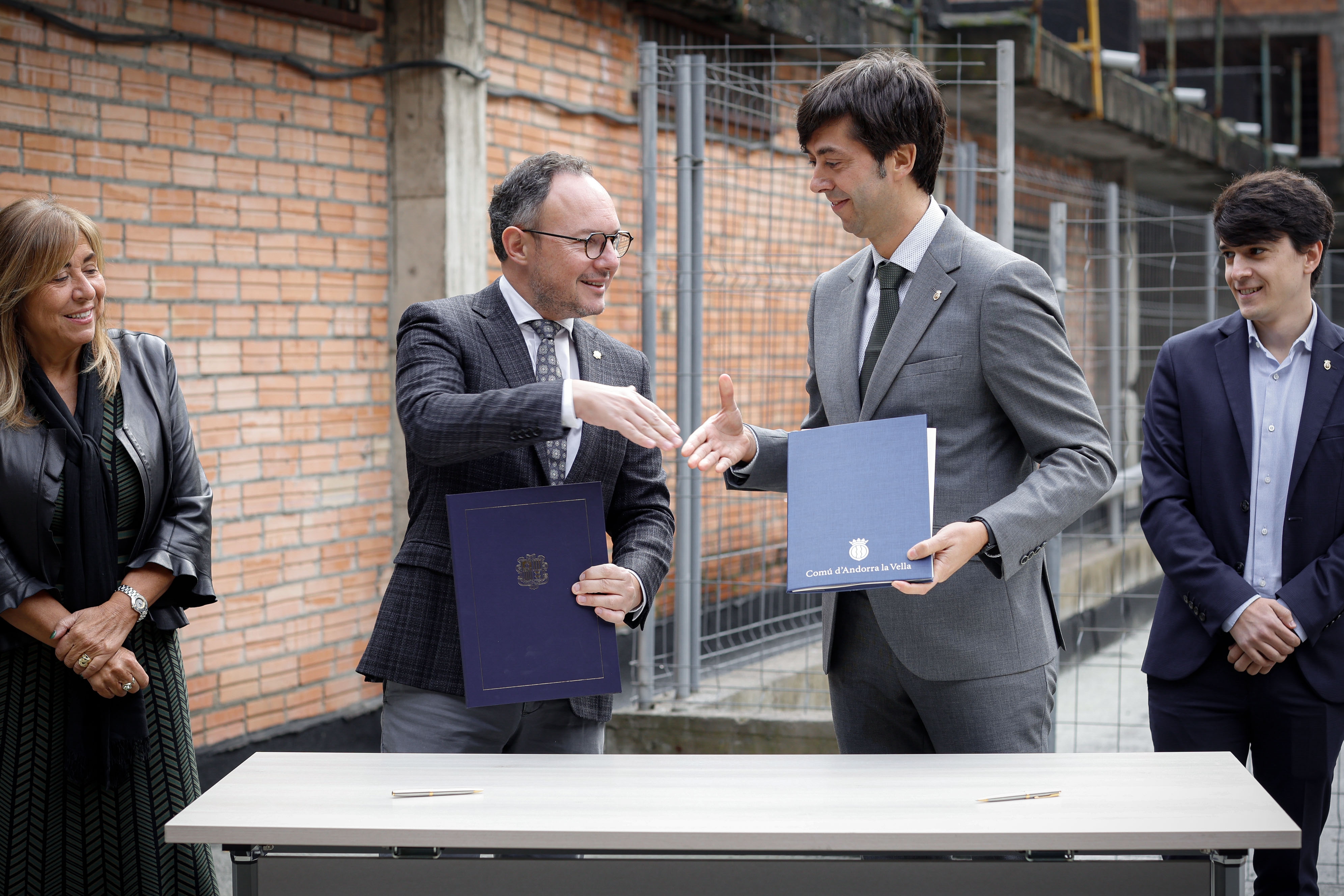 El Govern construirà un edifici de 30 habitatges de preu assequible a la zona del Cedre de Santa Coloma