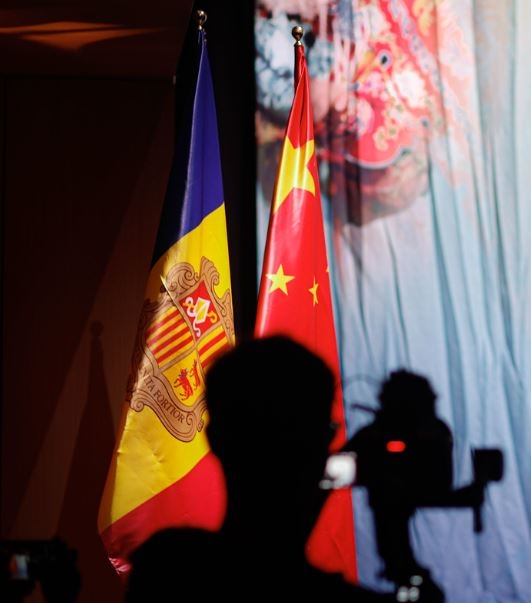 El govern xinès anuncia l’exempció de visat per als andorrans