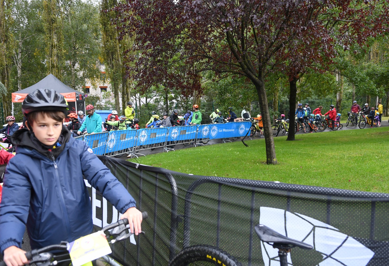 Més de mil infants prenen part de les jornades de mobilitat sostenible i seguretat ciclista ‘Aprèn a rodar’