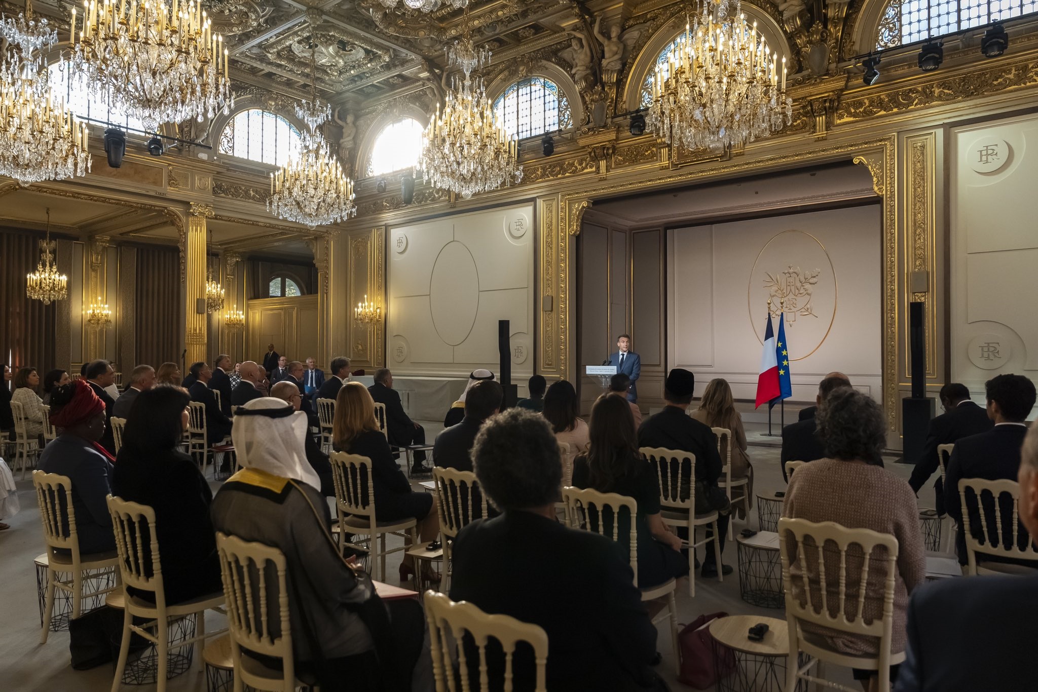 Els ambaixadors acreditats a Andorra presenten les cartes credencials al copríncep Macron