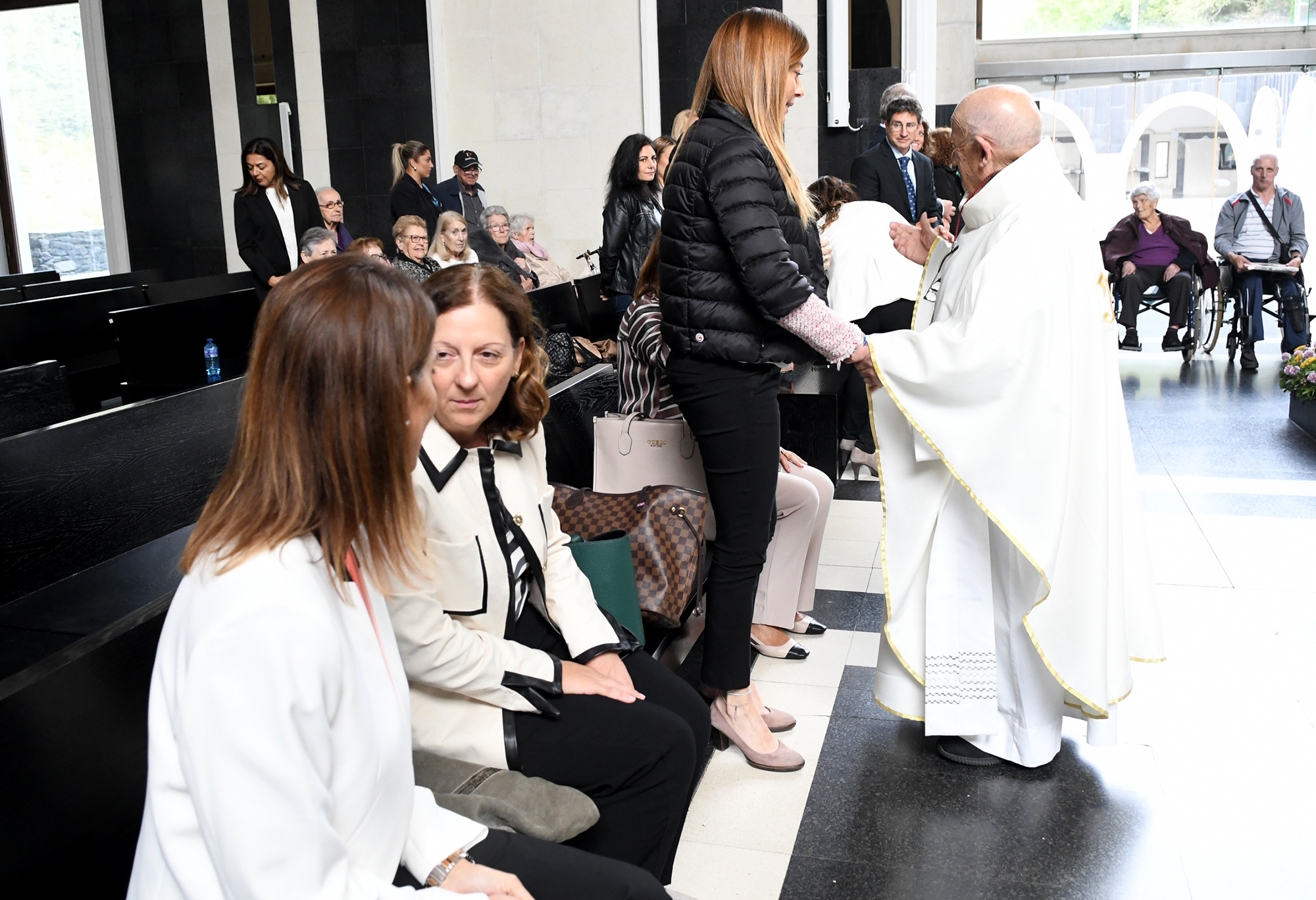 El cap de Govern remarca la importància d’impulsar polítiques socials per millorar la qualitat de vida de la gent gran