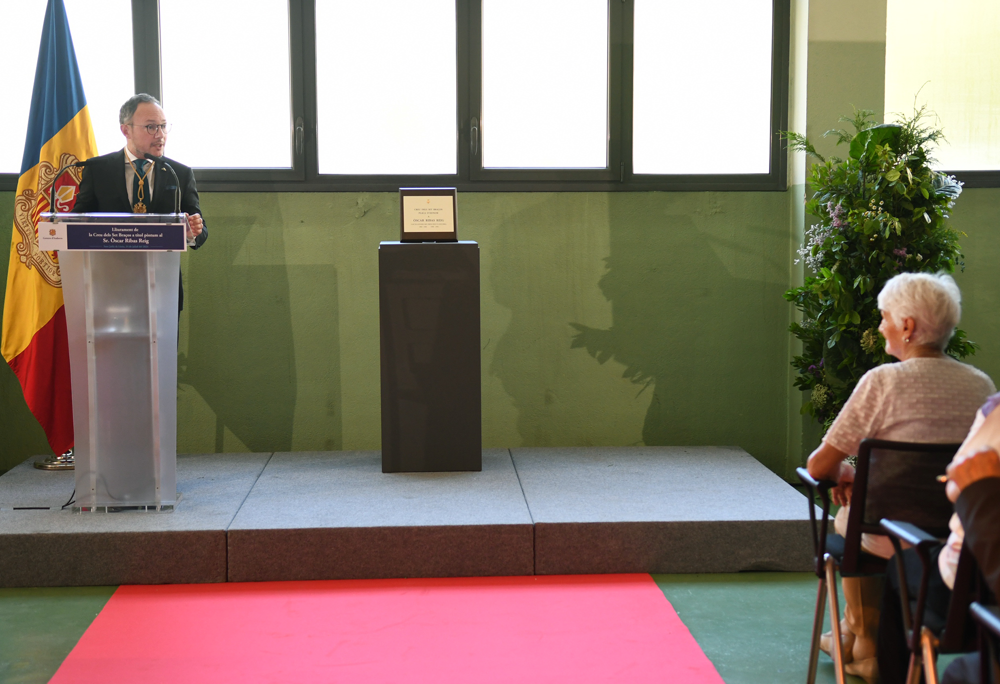 Concessió pòstuma de la Creu dels Set Braços a Òscar Ribas Reig