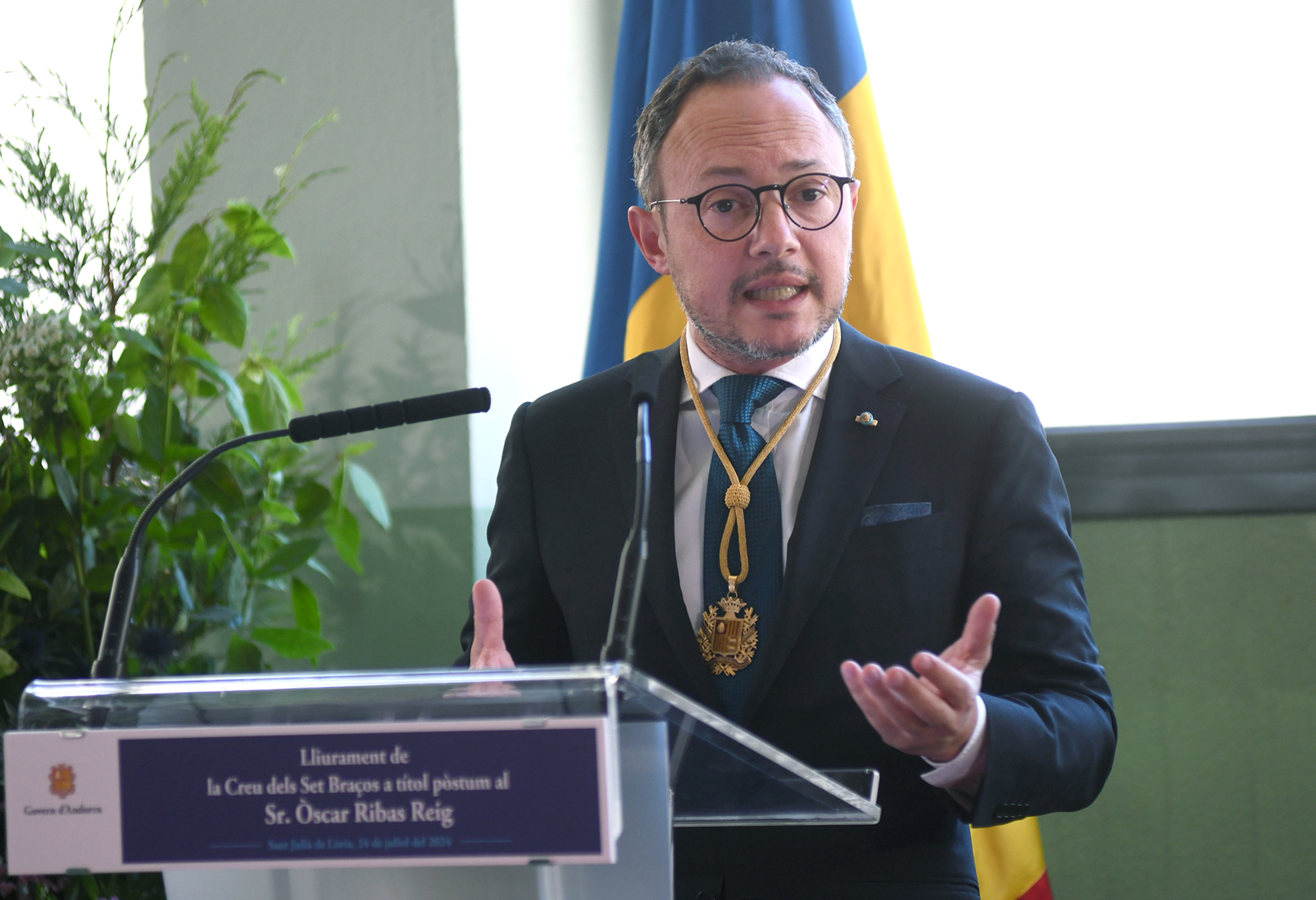 Concessió pòstuma de la Creu dels Set Braços a Òscar Ribas Reig