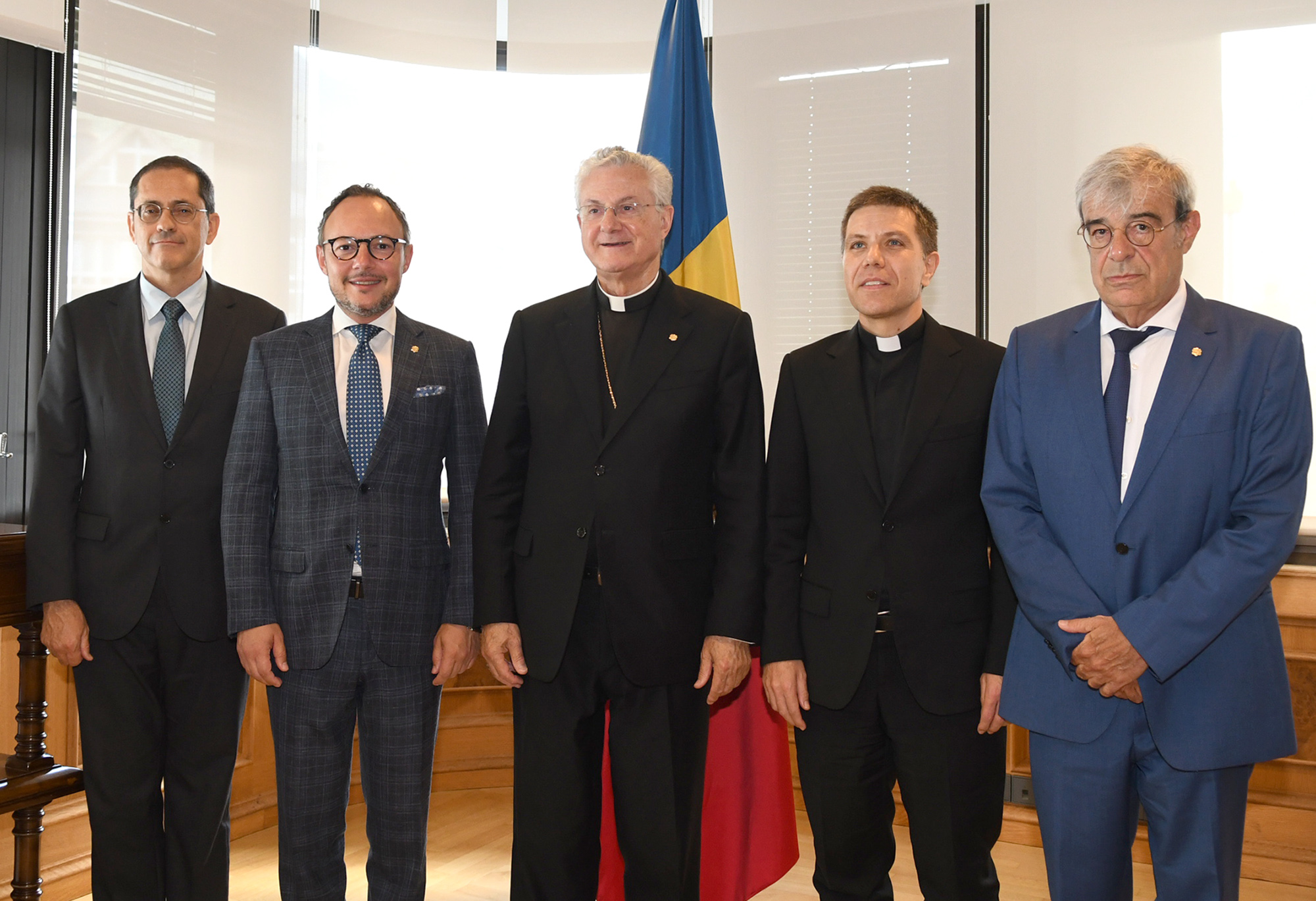 El cap de Govern, Xavier Espot, rep el nou bisbe coadjutor i futur Copríncep episcopal, Josep-Lluís Serrano