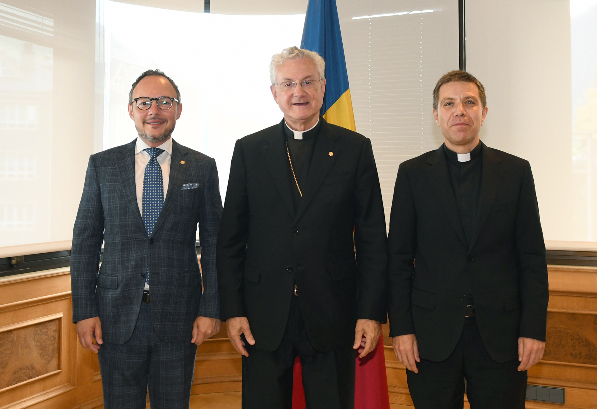 El cap de Govern, Xavier Espot, rep el nou bisbe coadjutor i futur Copríncep episcopal, Josep-Lluís Serrano