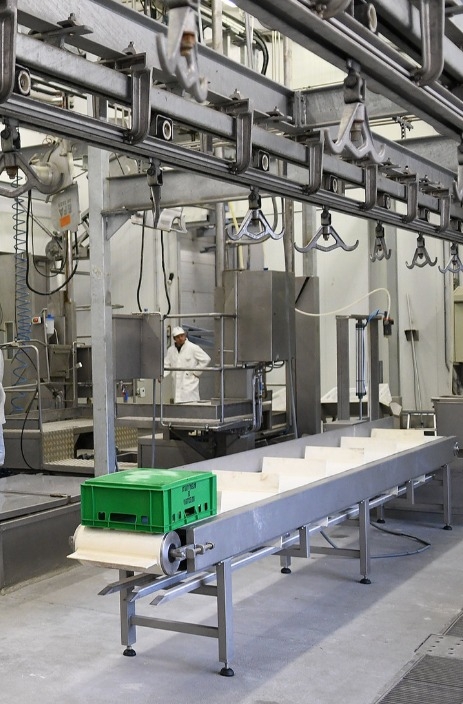 Es renova el contracte per a la concessió de la gestió dels serveis públics de l’Escorxador Nacional