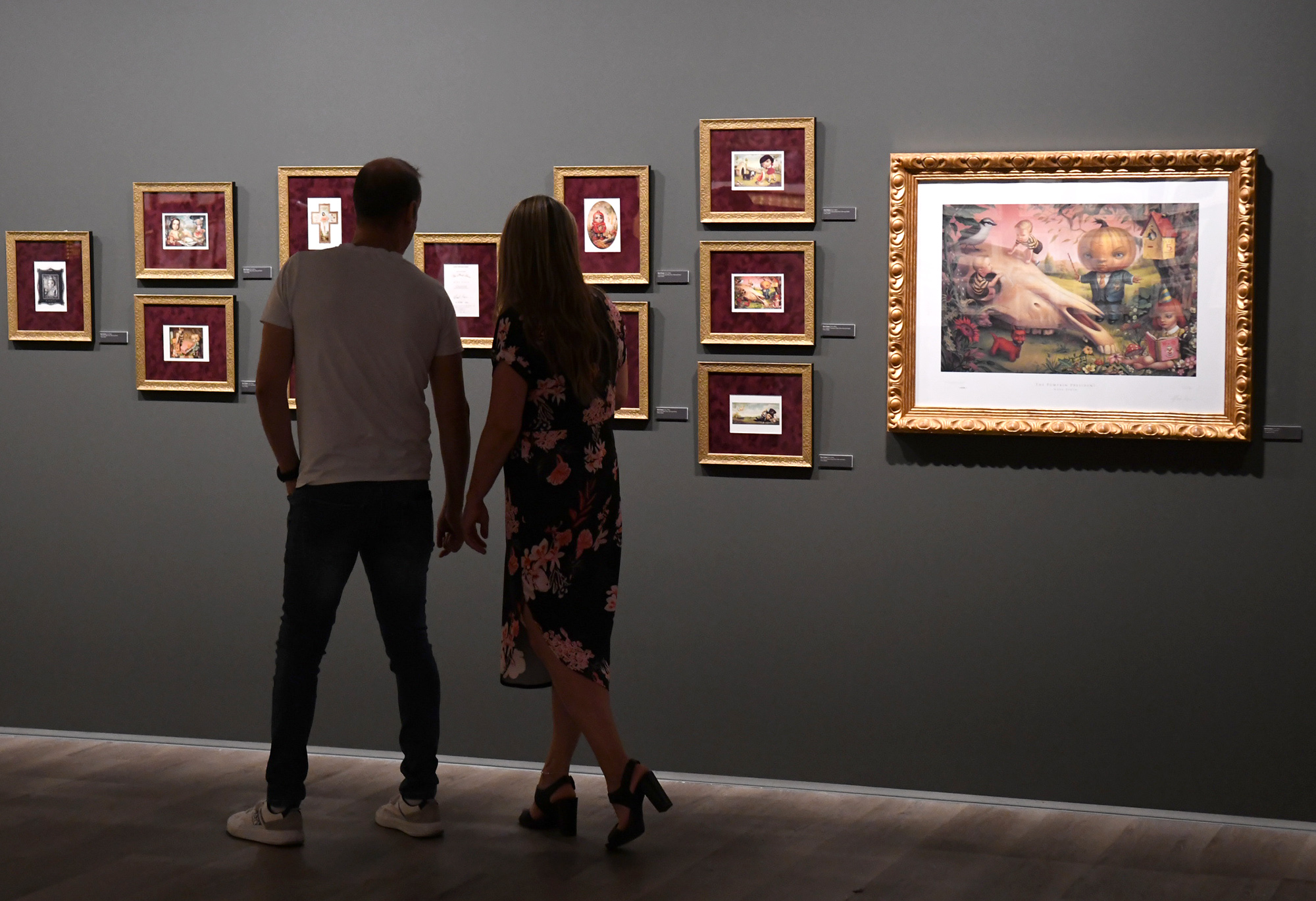 El surrealisme pop i l’art ‘lowbrow’ de Mark Ryden centren la nova mostra de la Sala d’exposicions del Govern