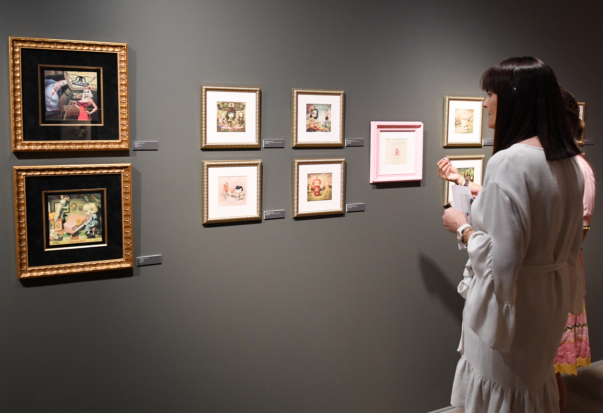 El surrealisme pop i l’art ‘lowbrow’ de Mark Ryden centren la nova mostra de la Sala d’exposicions del Govern