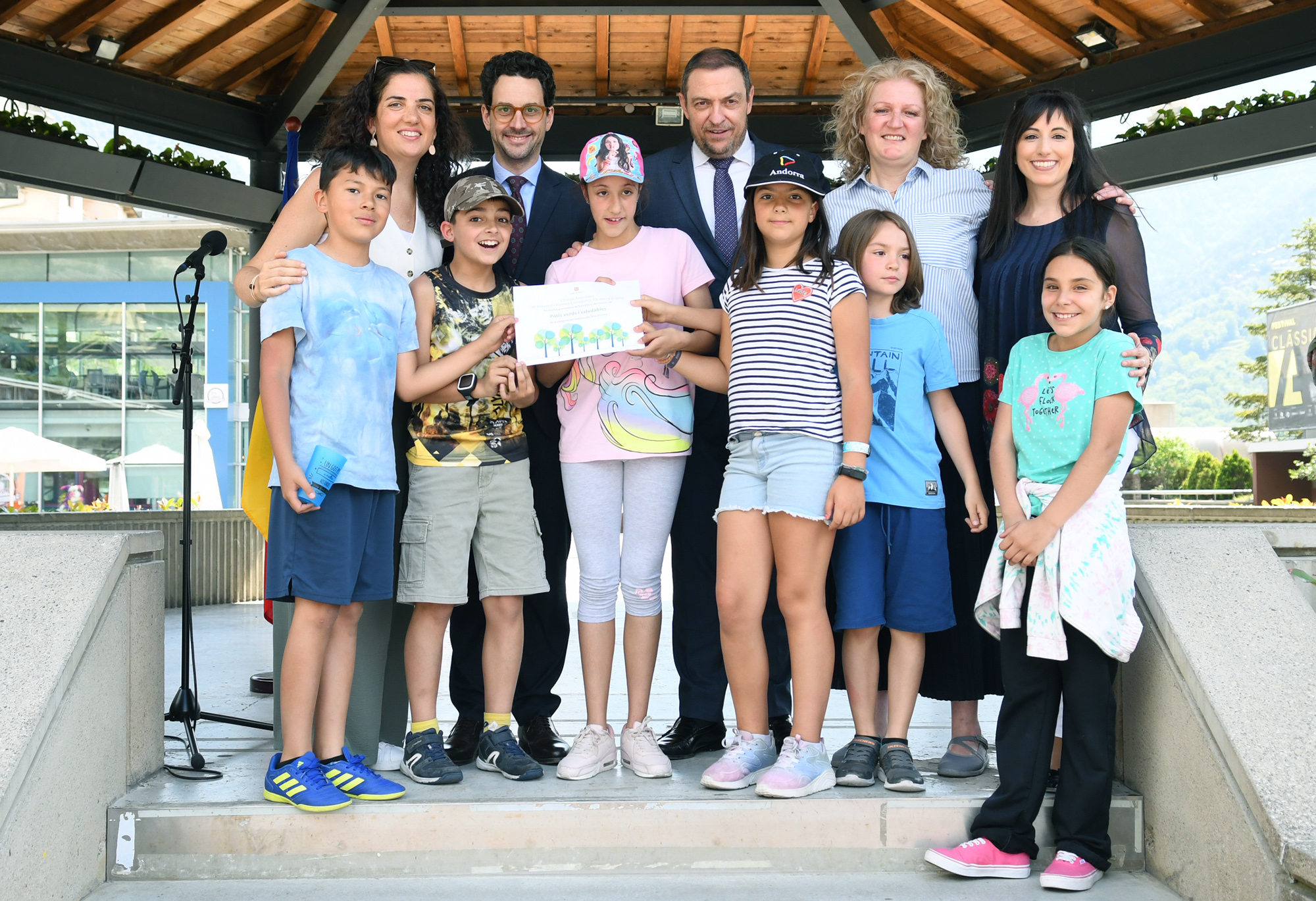 El Govern entrega els premis per impulsar patis més verds als centres educatius