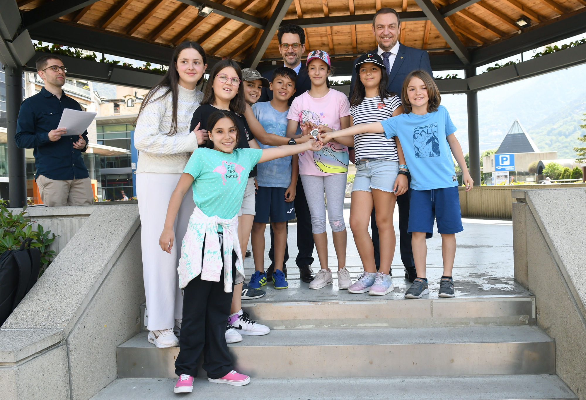 El Govern entrega els premis per impulsar patis més verds als centres educatius