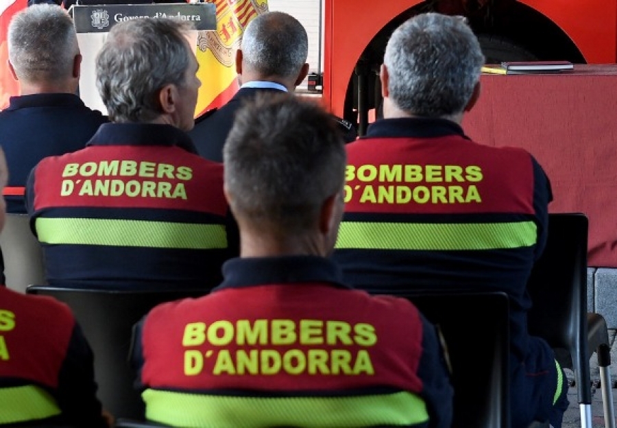 Es nomenen tres nous bombers en període de formació