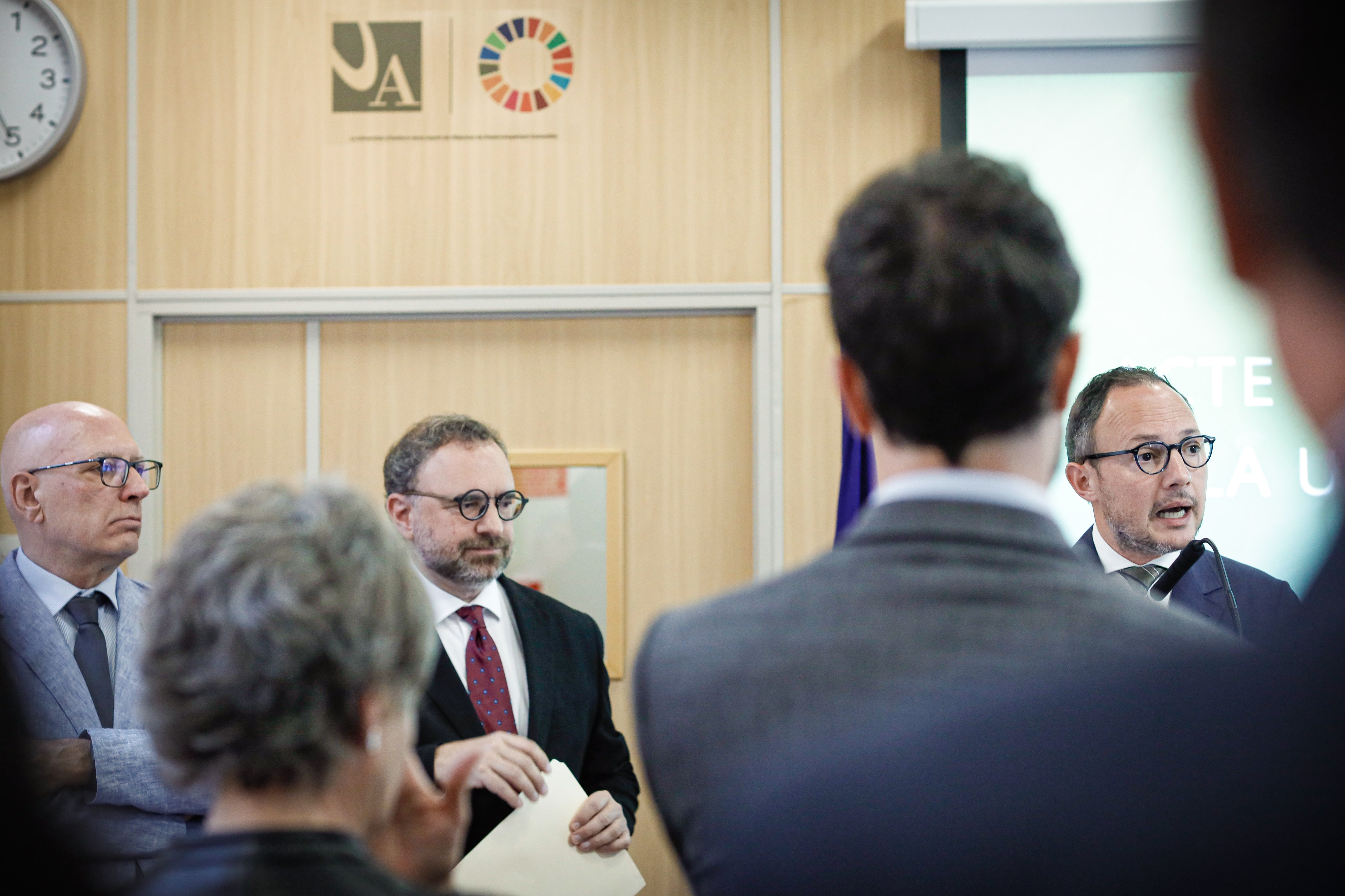 Espot referma el compromís del Govern amb l’ensenyament superior en l’acte de relleu del rector de la Universitat d’Andorra