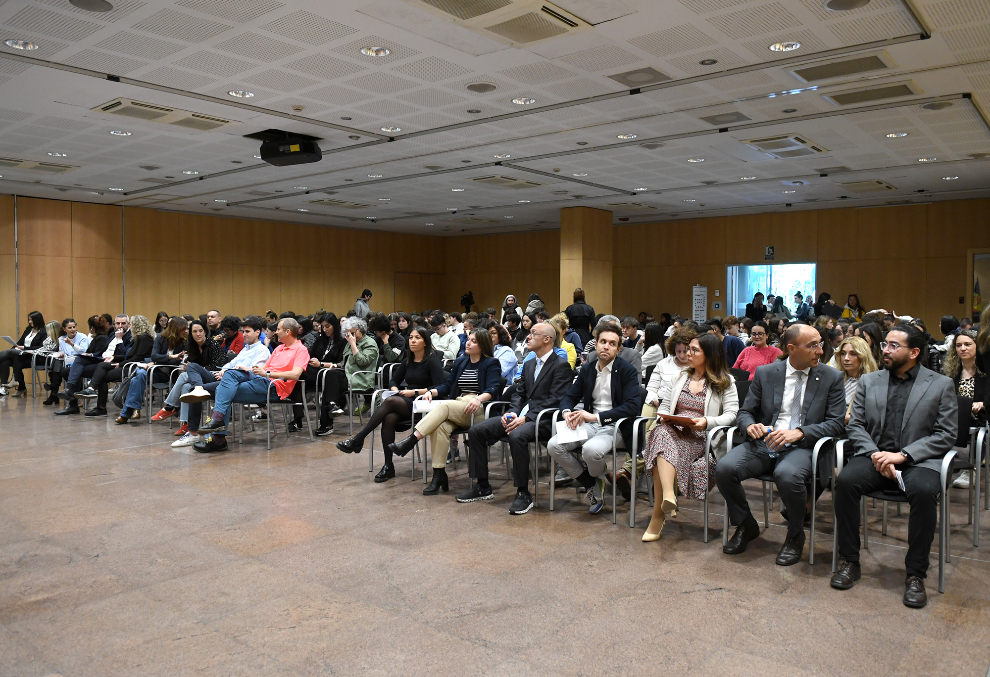 Èxit d’assistència al primer Job Meeting d’estiu per promoure la contractació de personal per a la temporada estival