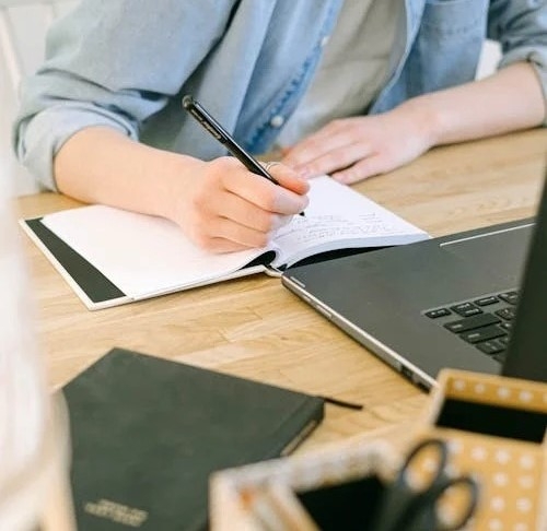 S’obre la convocatòria dels ajuts per al pagament de les matrícules universitàries dels estudis de tercer cicle del 2024