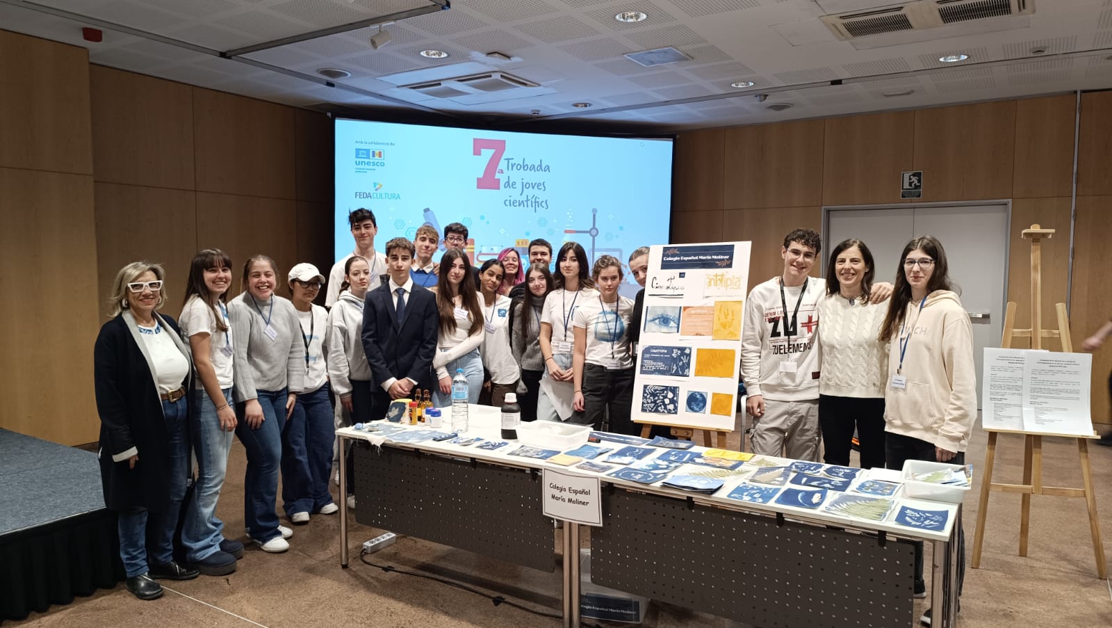 Aquest dimecres se celebra la 7a Trobada de joves científics