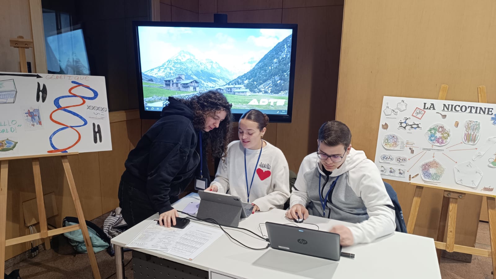 Aquest dimecres se celebra la 7a Trobada de joves científics