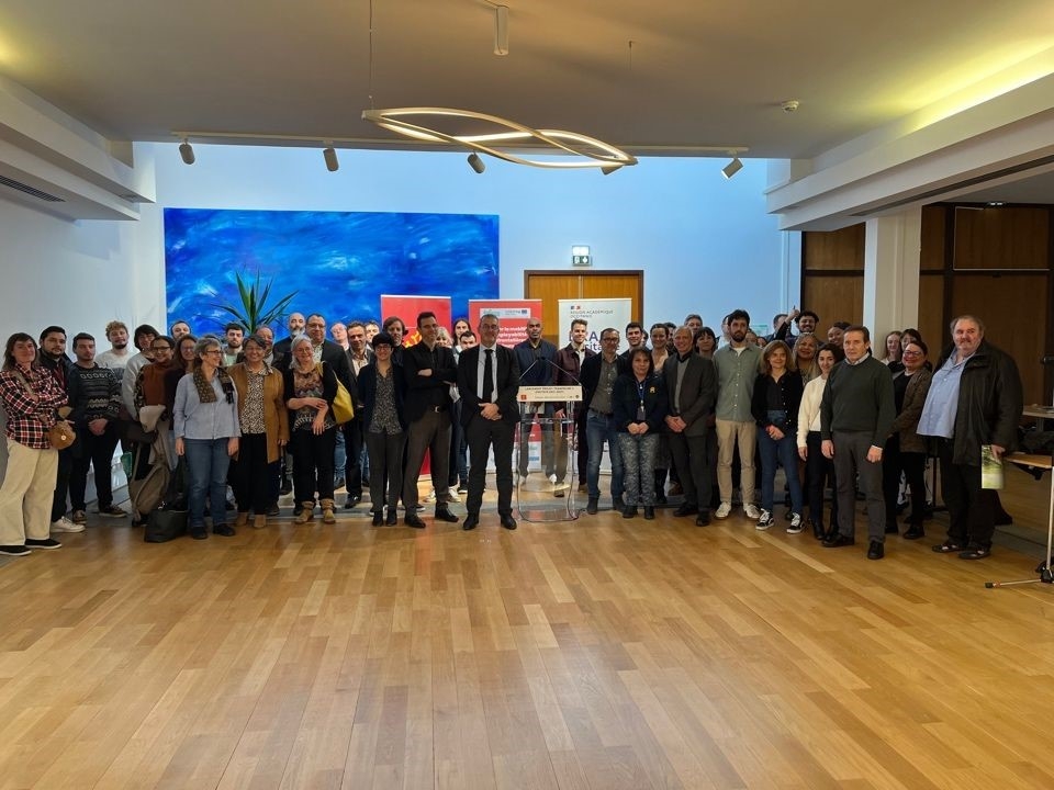 Andorra participa en un projecte transfronterer que té com a objectiu afavorir la mobilitat dels joves a les zones pirinenques