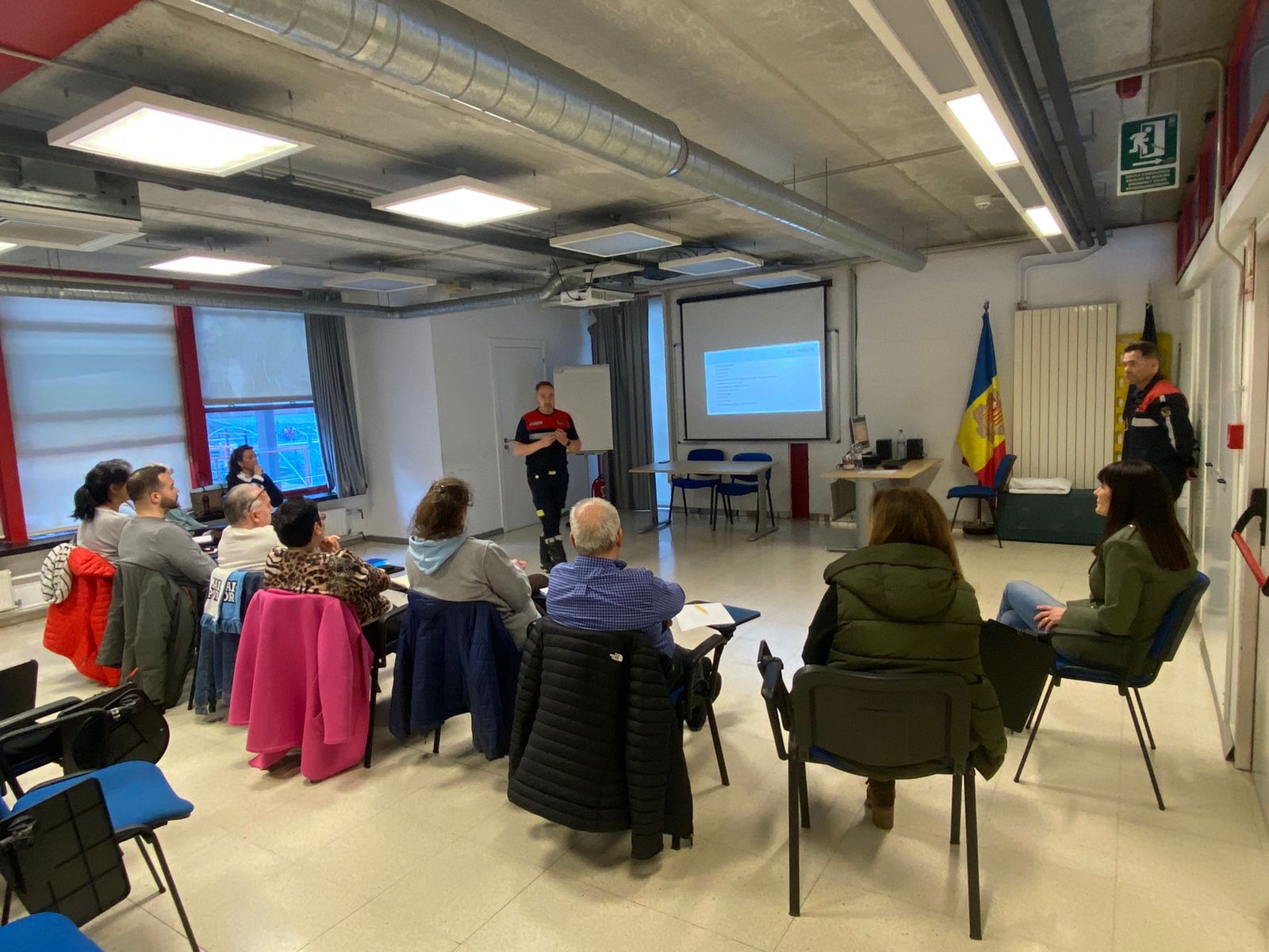 Els voluntaris del Servei d’Acció Voluntària Social es formen en primers auxilis per poder donar cobertura al programa