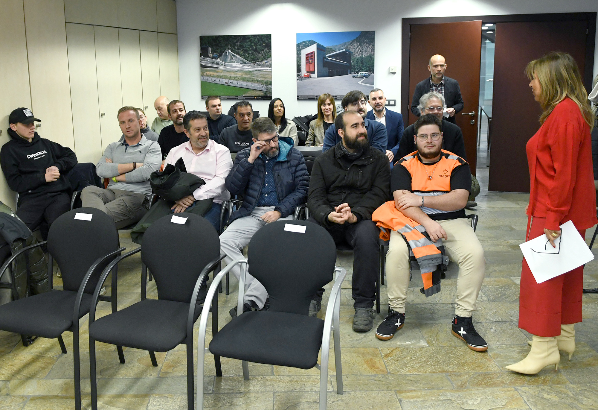 El programa ‘Activa’t’ que promou l’ocupació laboral entre els joves incorpora vuit beneficiaris i la participació de vuit empreses