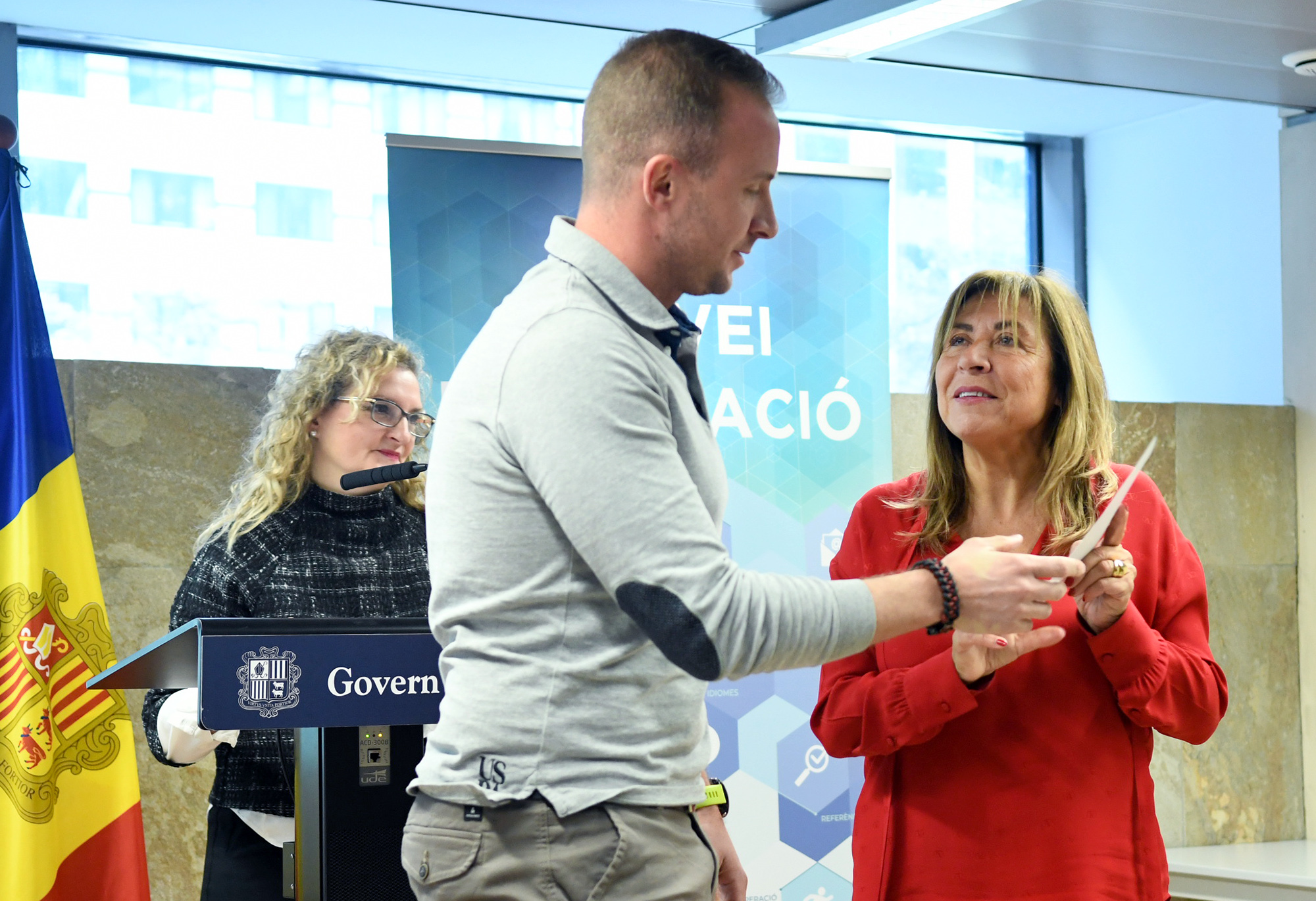 El programa ‘Activa’t’ que promou l’ocupació laboral entre els joves incorpora vuit beneficiaris i la participació de vuit empreses