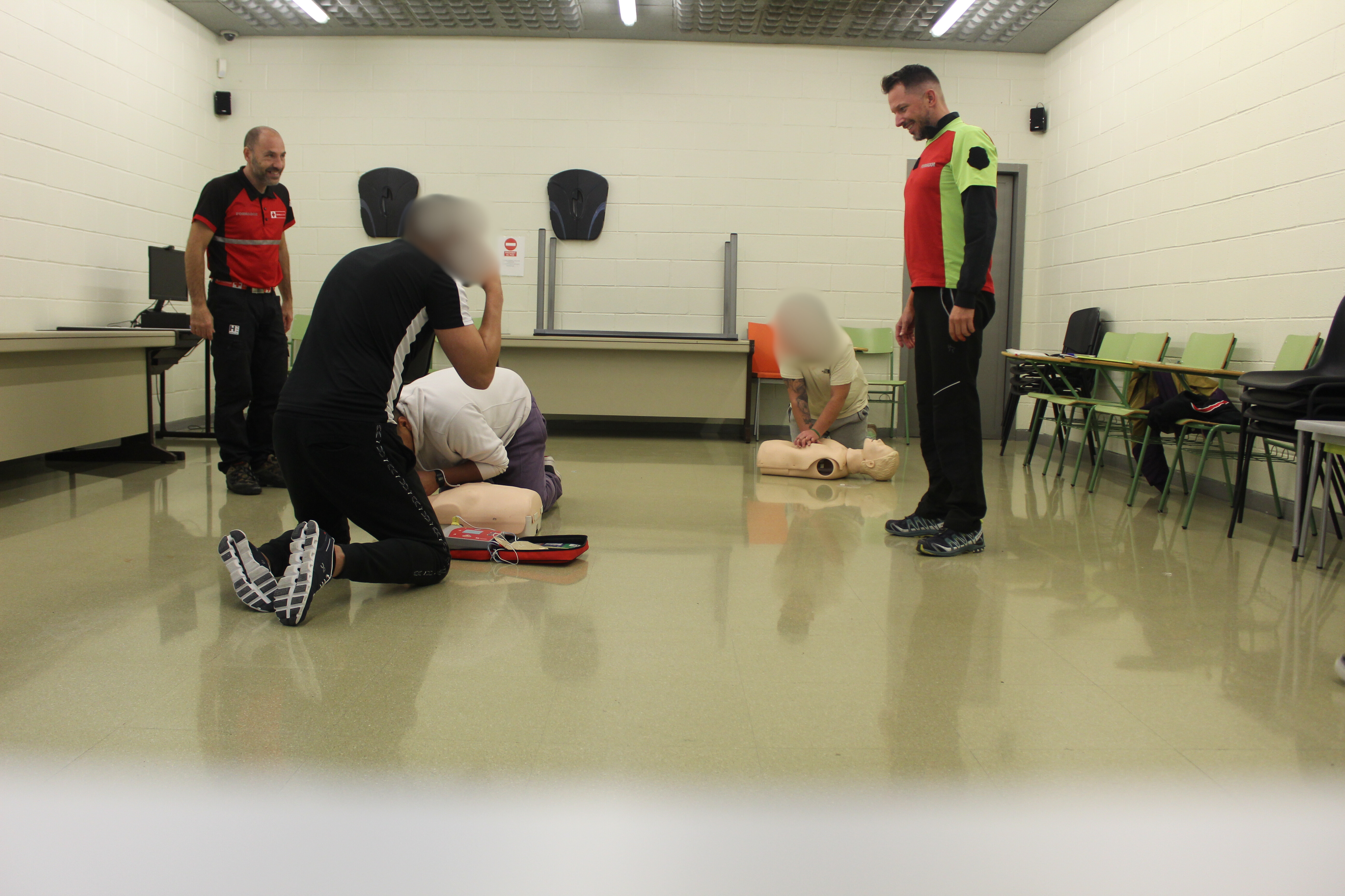 Educació i Interior reforcen la col·laboració en matèria formativa