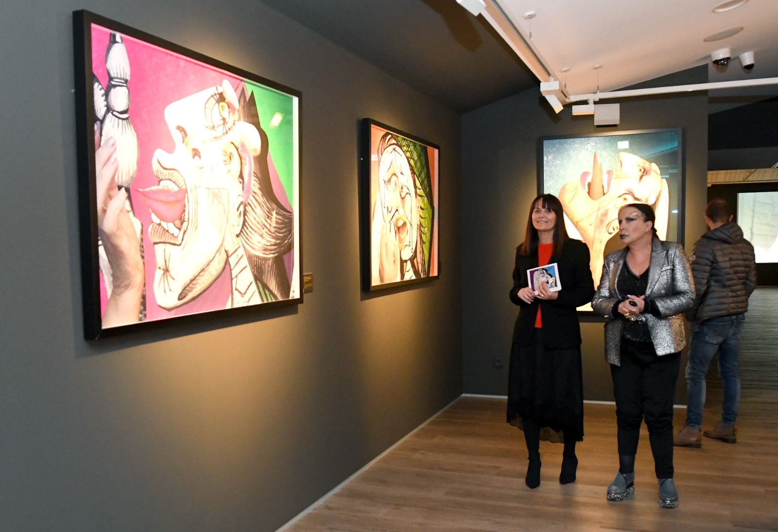 ‘El cos com a manifest’, la vida i obra de l’artista ORLAN que es pot visitar fins al febrer del 2024 a la Sala d’exposicions del Govern