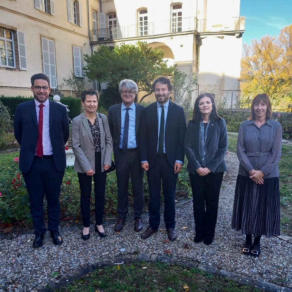 La millora de les connexions viàries i la viabilitat hivernal  centren la visita a Foix de la ministra d’Afers Exteriors, Imma Tor