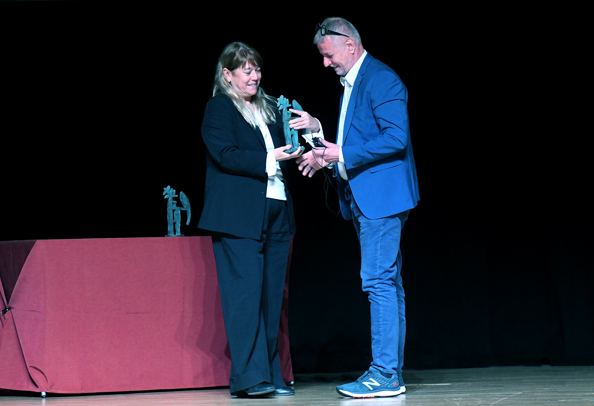 Mònica Bonell i Natàlia Garriga entreguen els Premis Internacionals Ramon Llull, en l’onzena edició del certamen