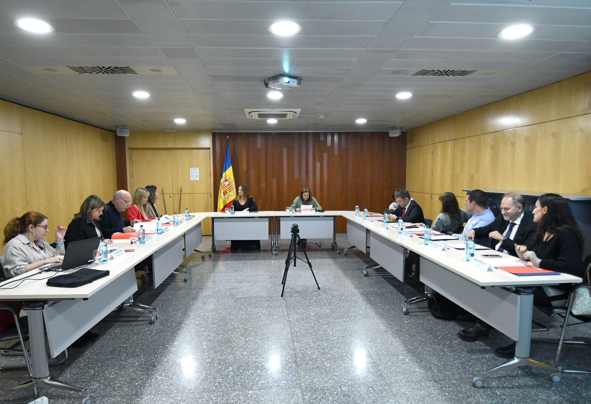 Educació i Afers Socials treballen en un document de suport en igualtat de gènere per als mestres de maternal i primera ensenyança