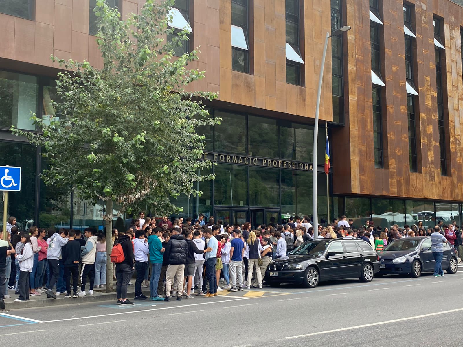 El Govern se suma al minut de silenci pel professor assassinat a França la setmana passada