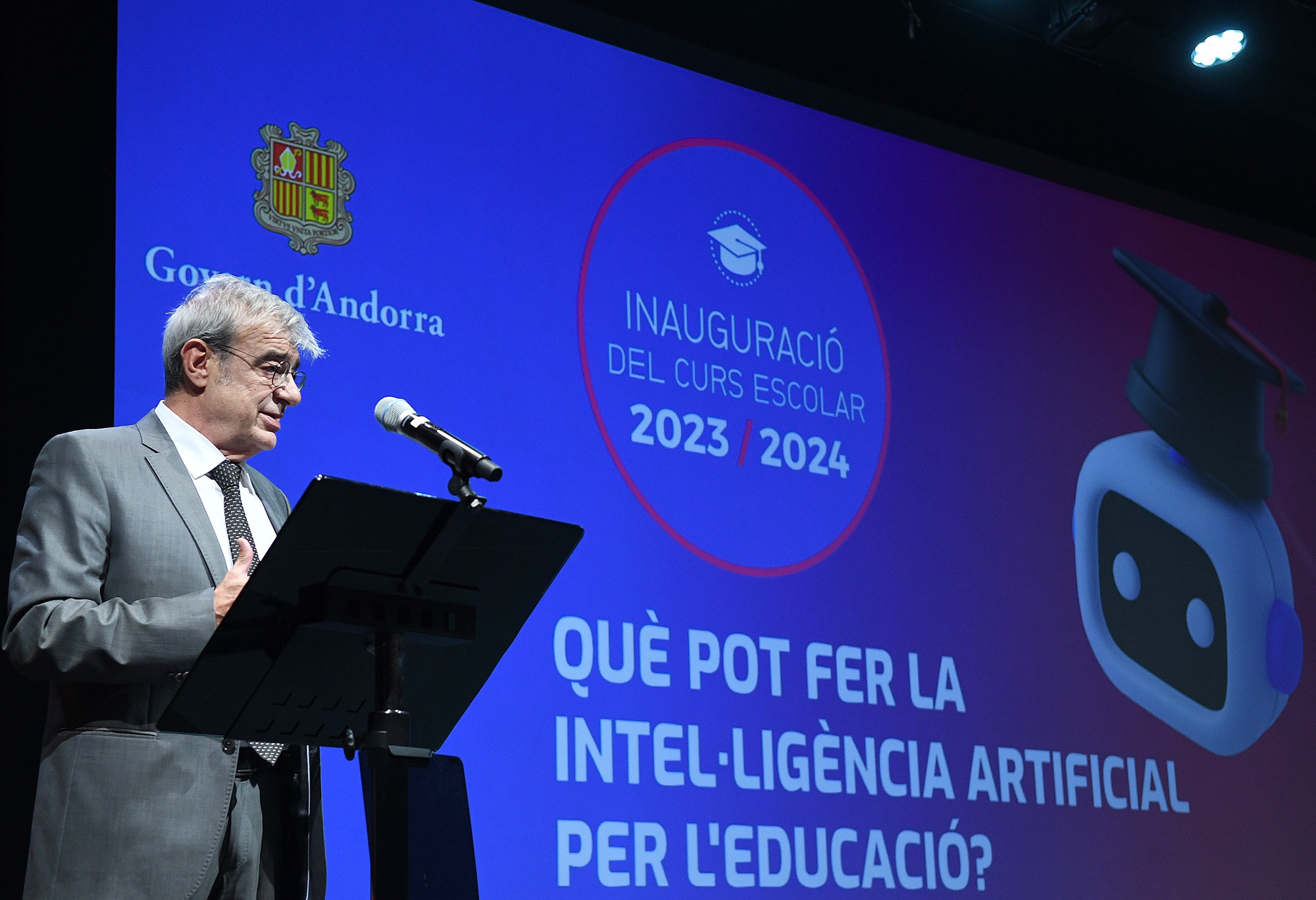 La intel·ligència artificial, uns dels reptes educatius del curs escolar 2023-2024
