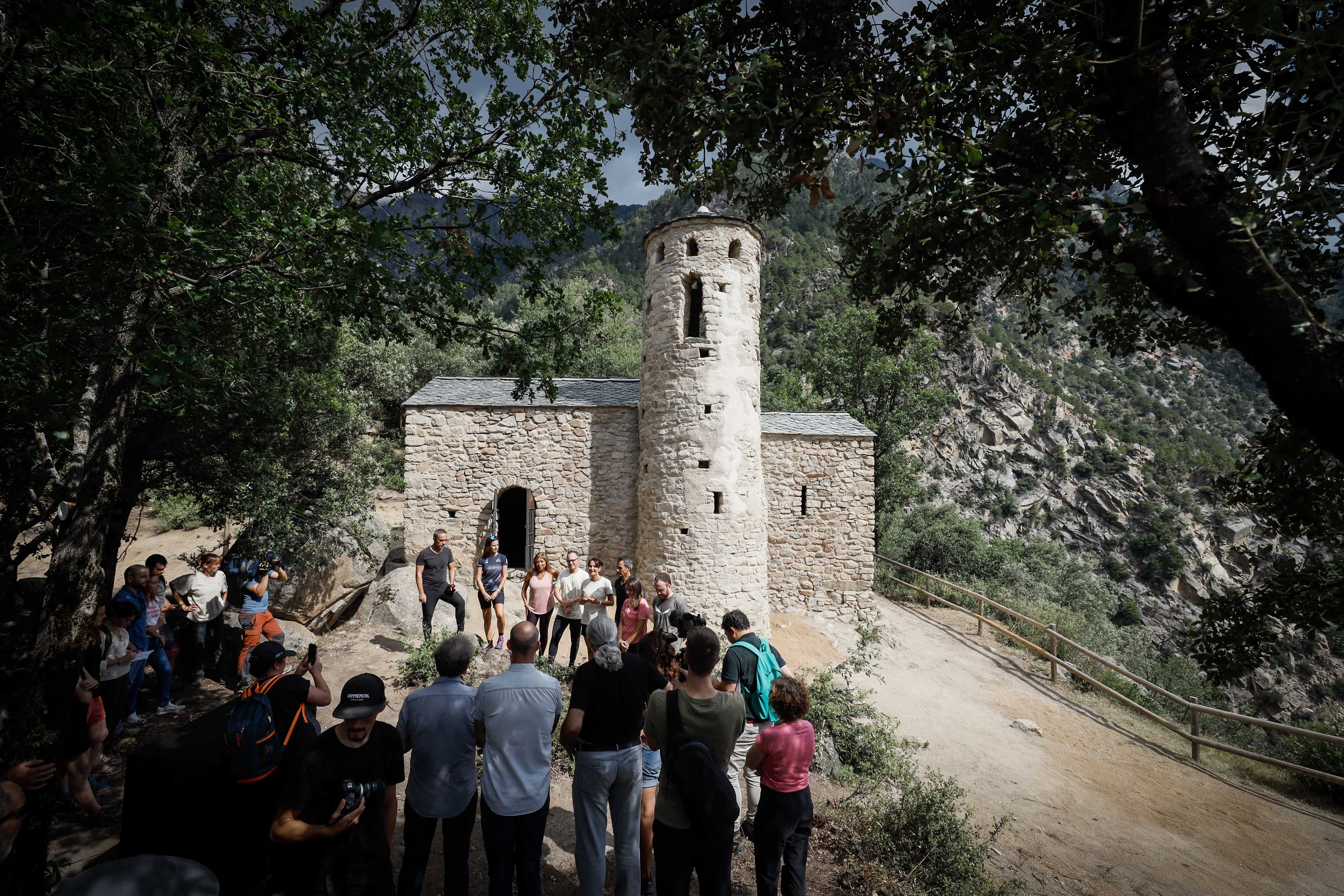 Finalitza el projecte de restitució del campanar de Sant Vicenç d’Enclar
