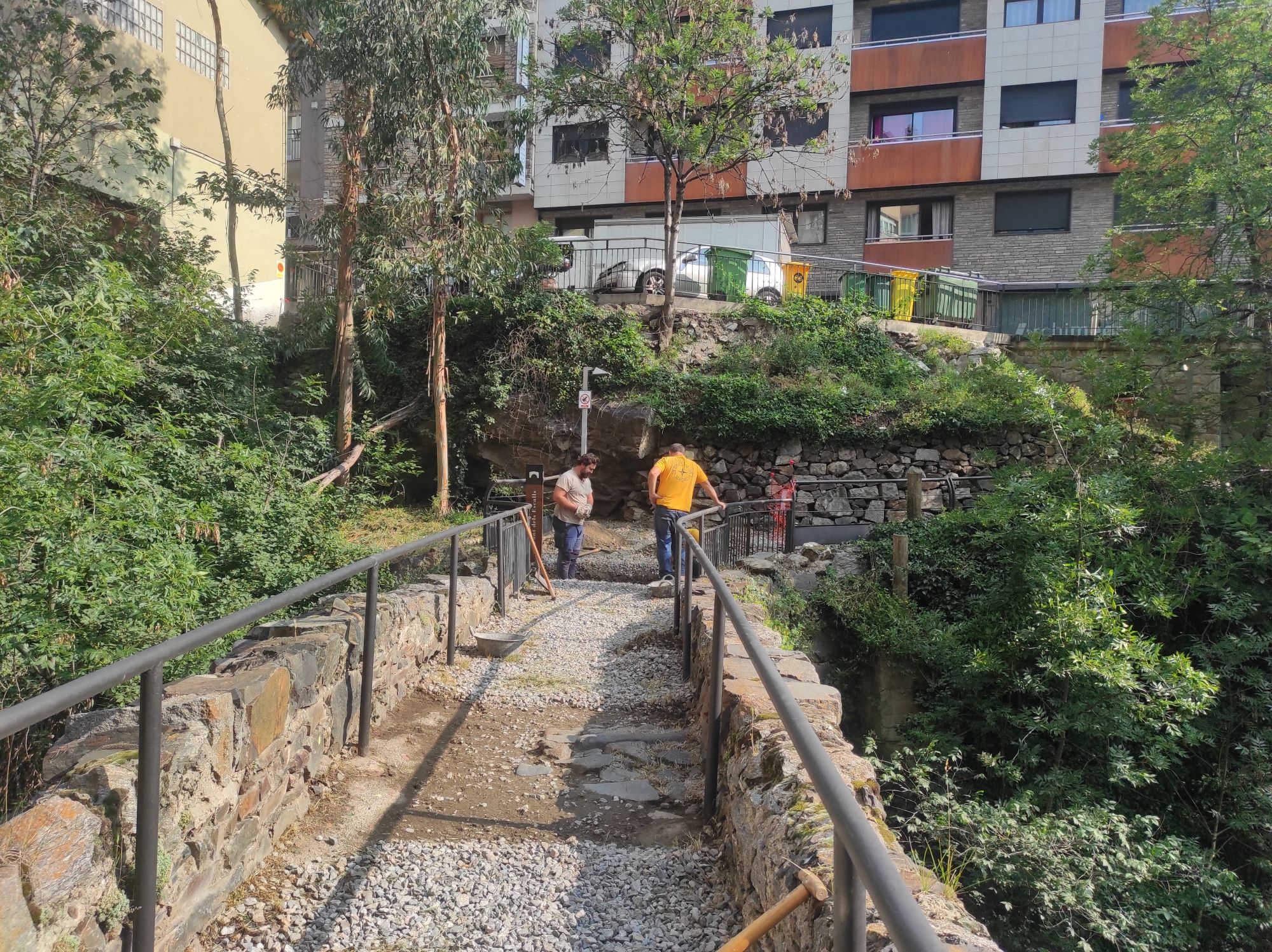 Patrimoni Cultural inicia els treballs arqueològics previs a la restauració del pont dels Escalls