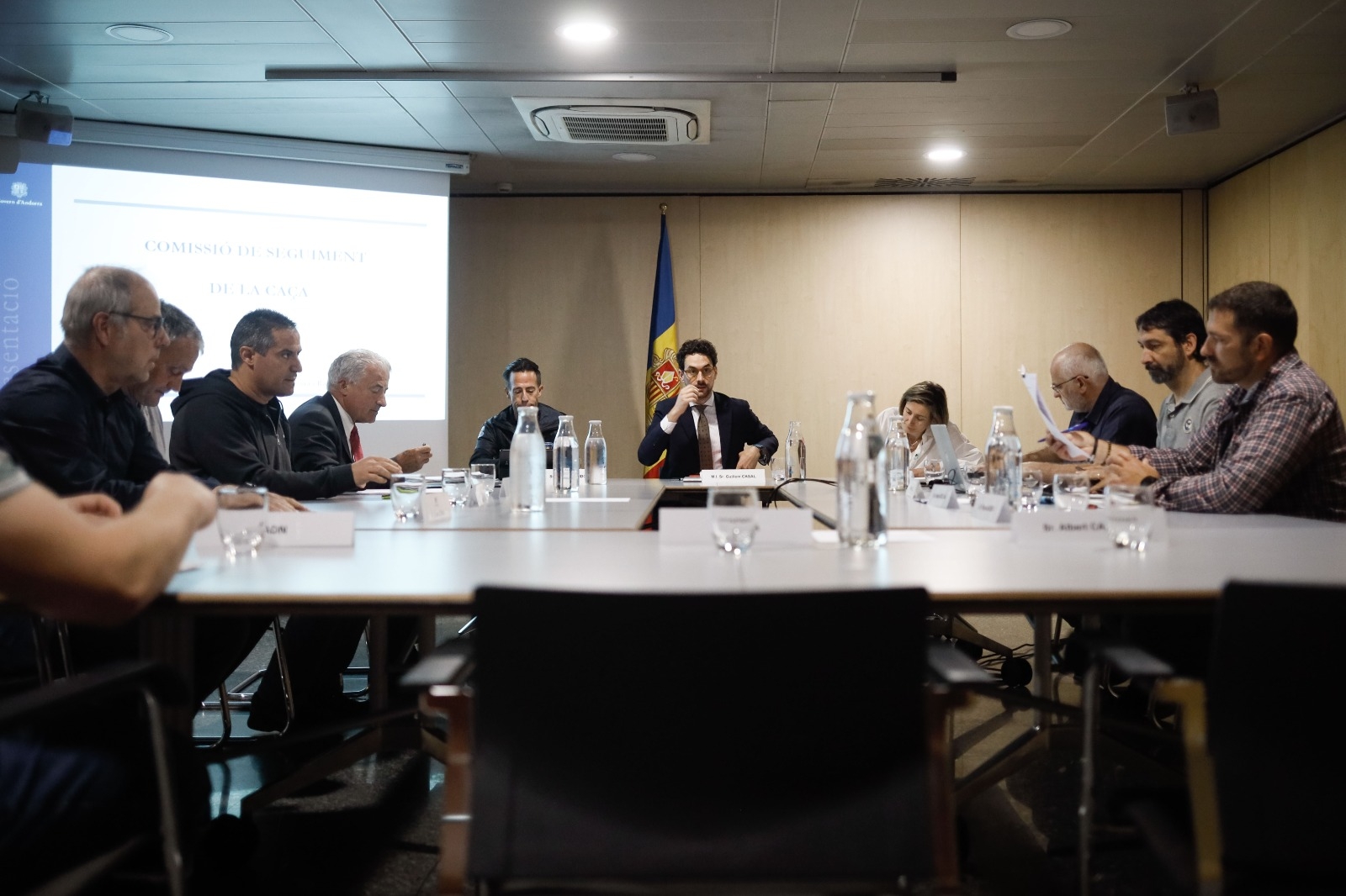 La Comissió de Seguiment de la Caça estableix l’inici del període de caça del mufló i del cabirol el 10 de setembre, coincidint amb la setmana de l’isard