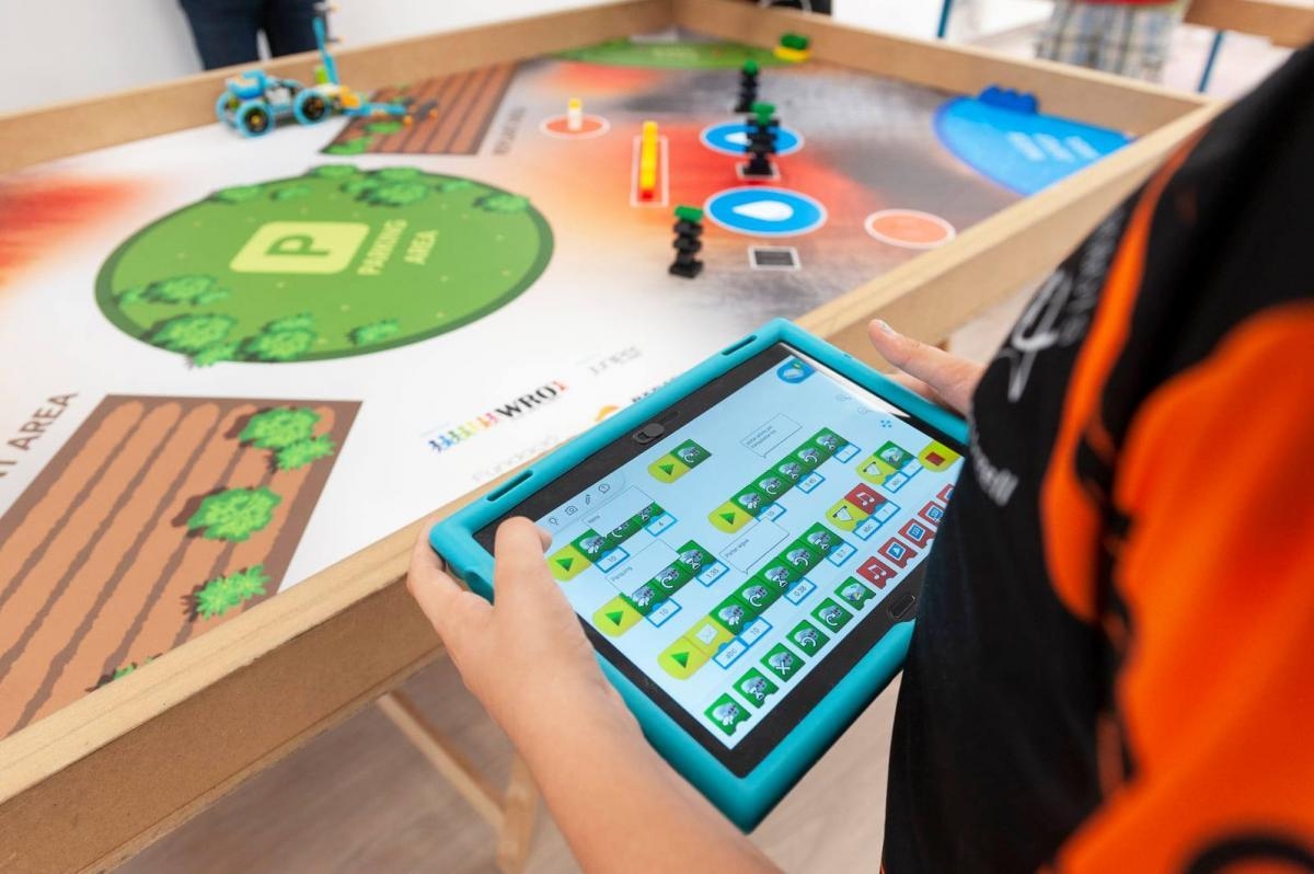 23 equips participen a la final  de robòtica World Robotic Olympiad Andorra Telecom, que se celebra aquest dissabte