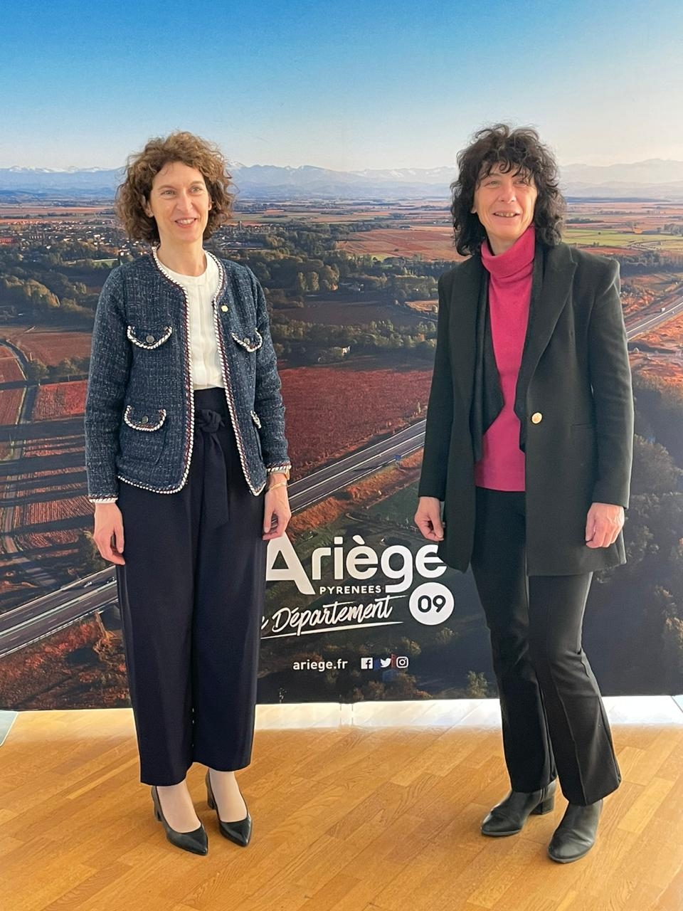 La ministra d’Afers Exteriors en funcions, Maria Ubach, es reuneix a Foix amb les màximes autoritats de l’Arieja per repassar les relacions transfrontereres