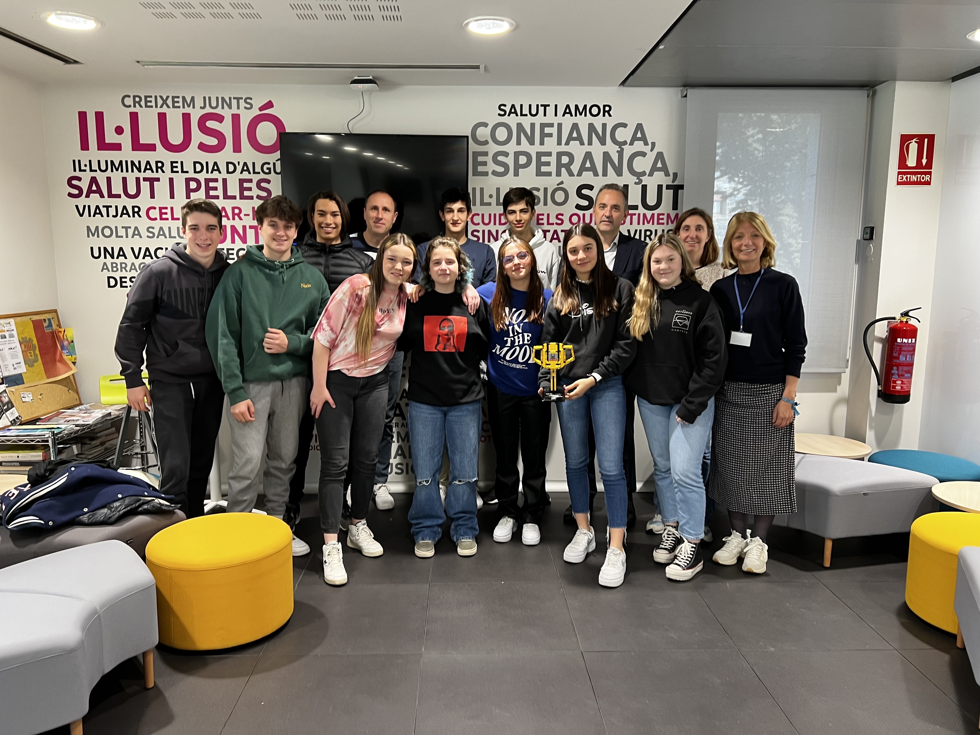 Andorra Telecom celebra amb l’equip STEAM la gran competició realitzada a la final espanyola de la First Lego League