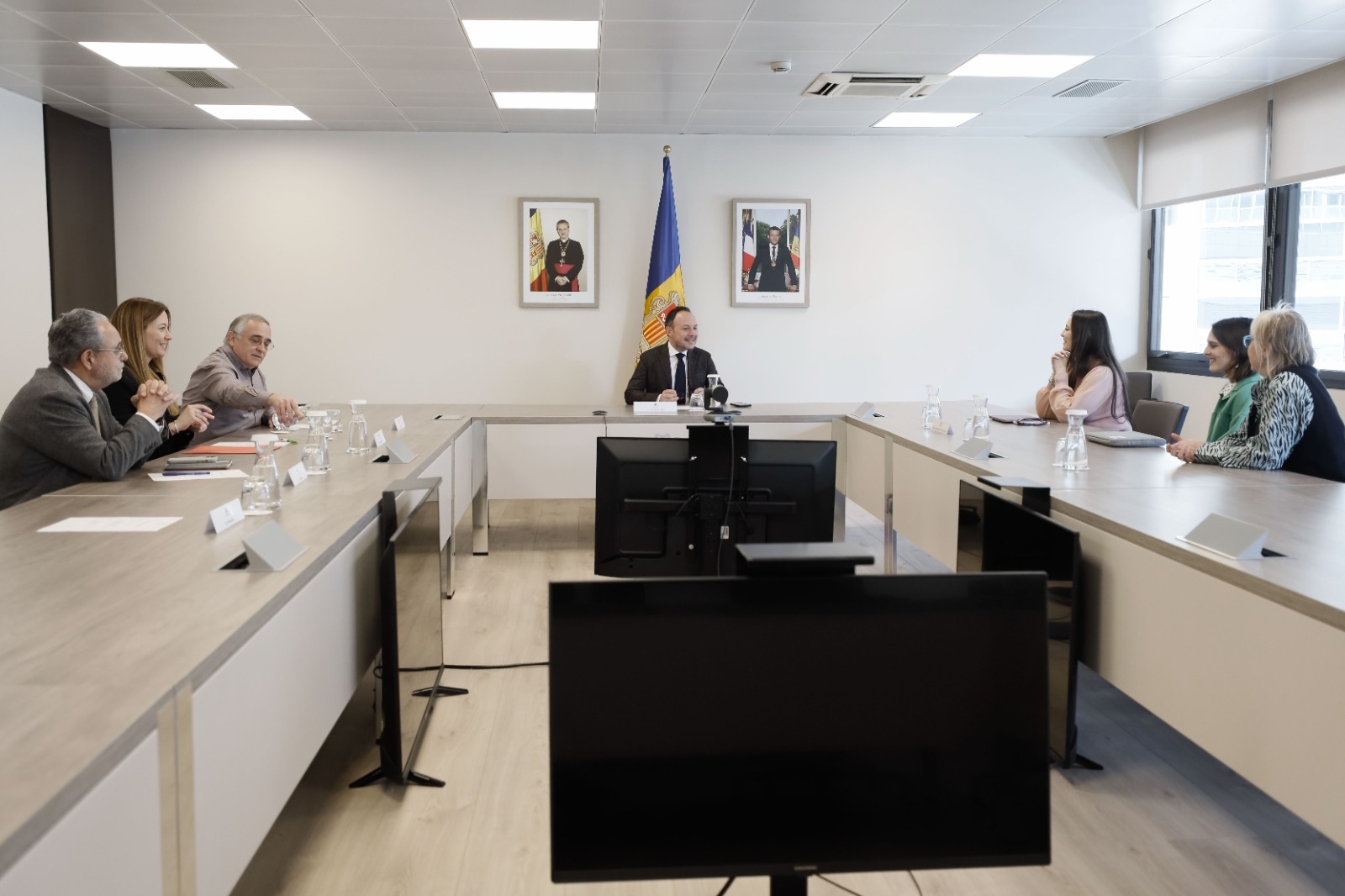 Acord entre el Govern i el Col·legi de Psicòlegs per incloure els actes de psicologia a la cartera de serveis de la CASS