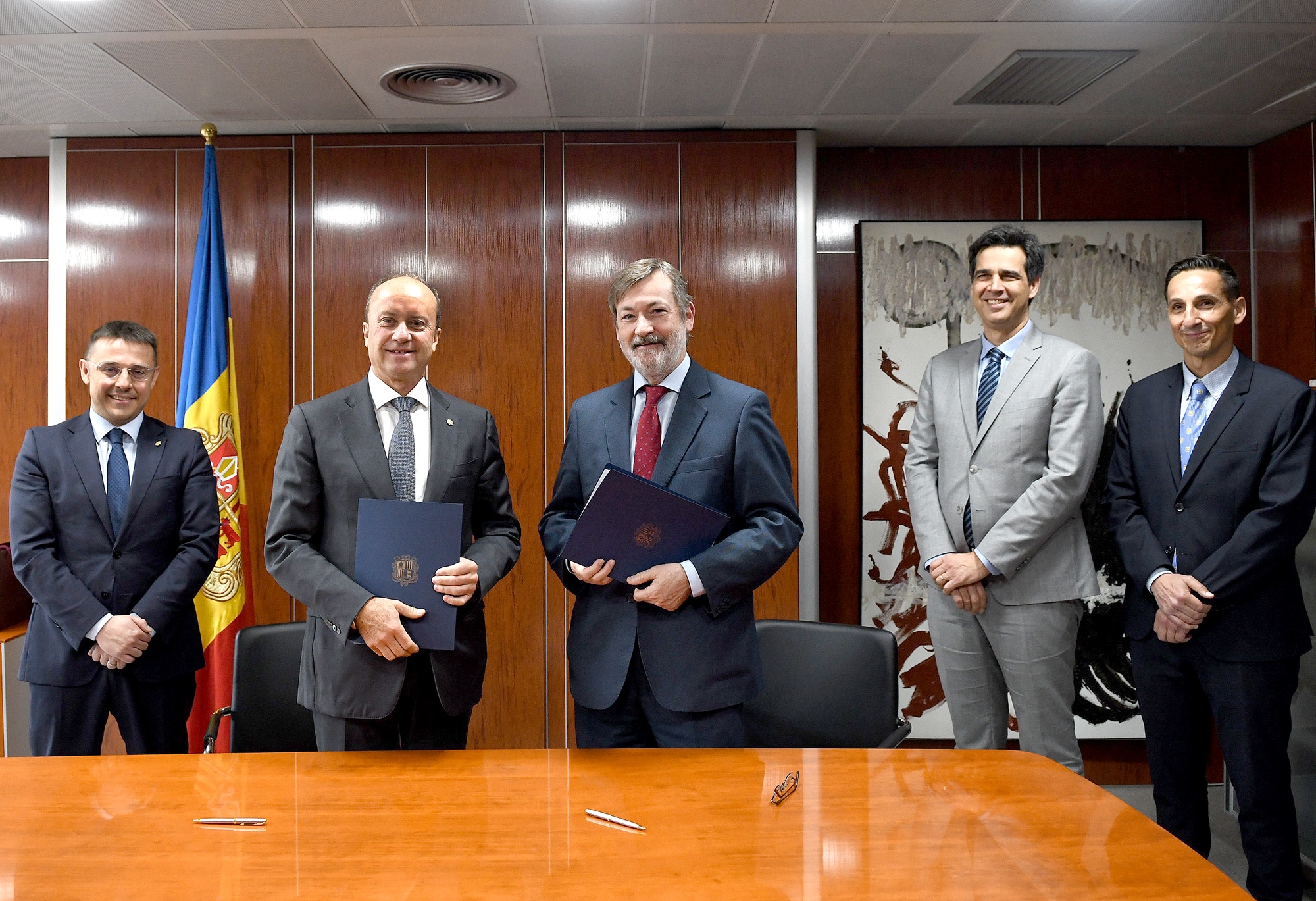Conveni entre Interior i la Universitat Abat Oliba perquè els estudiants de criminologia puguin fer pràctiques